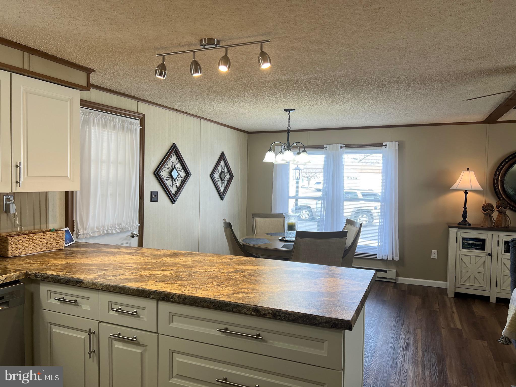 WESTVIEW TERRACE - Residential