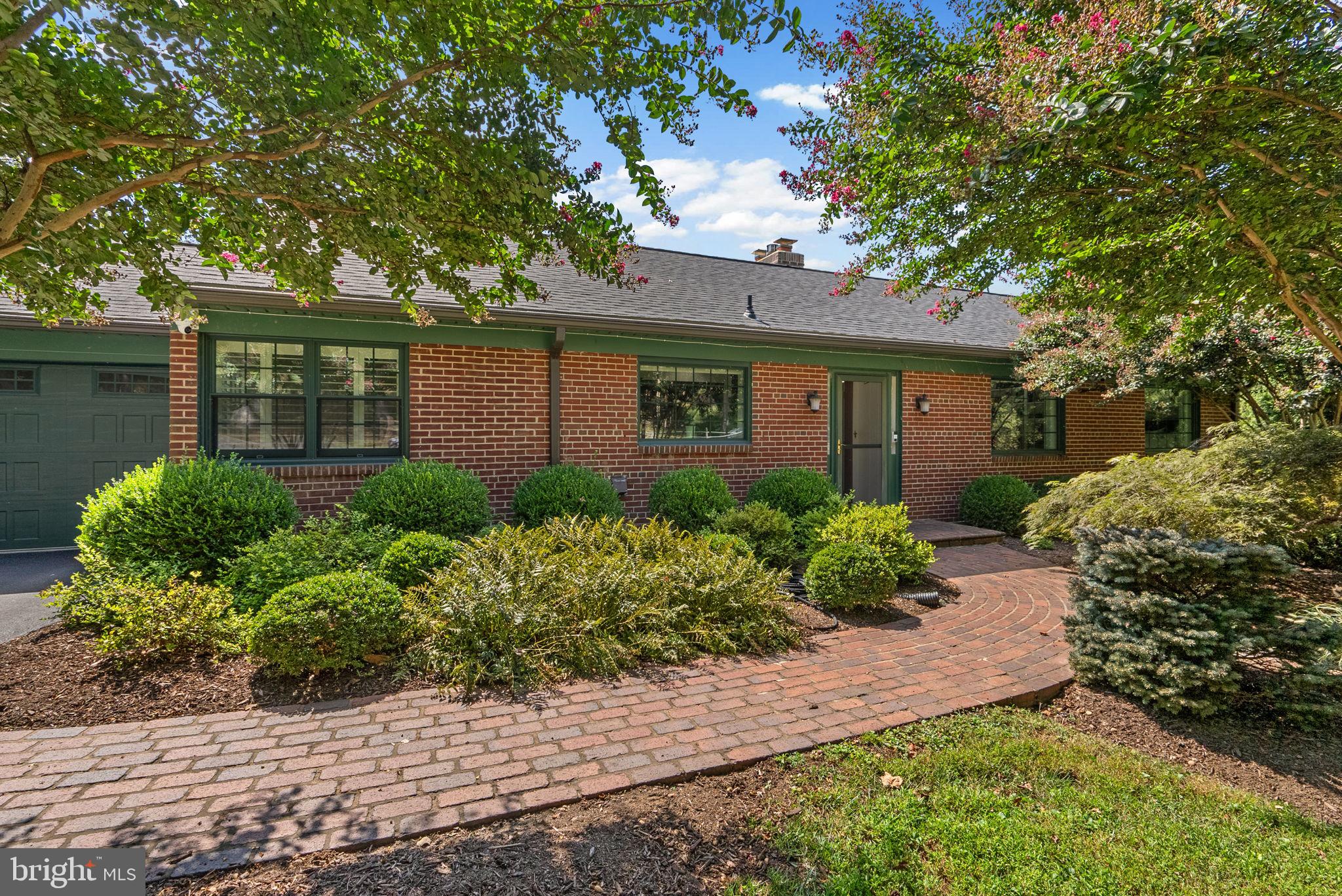 12928 CIRCLE DRIVE