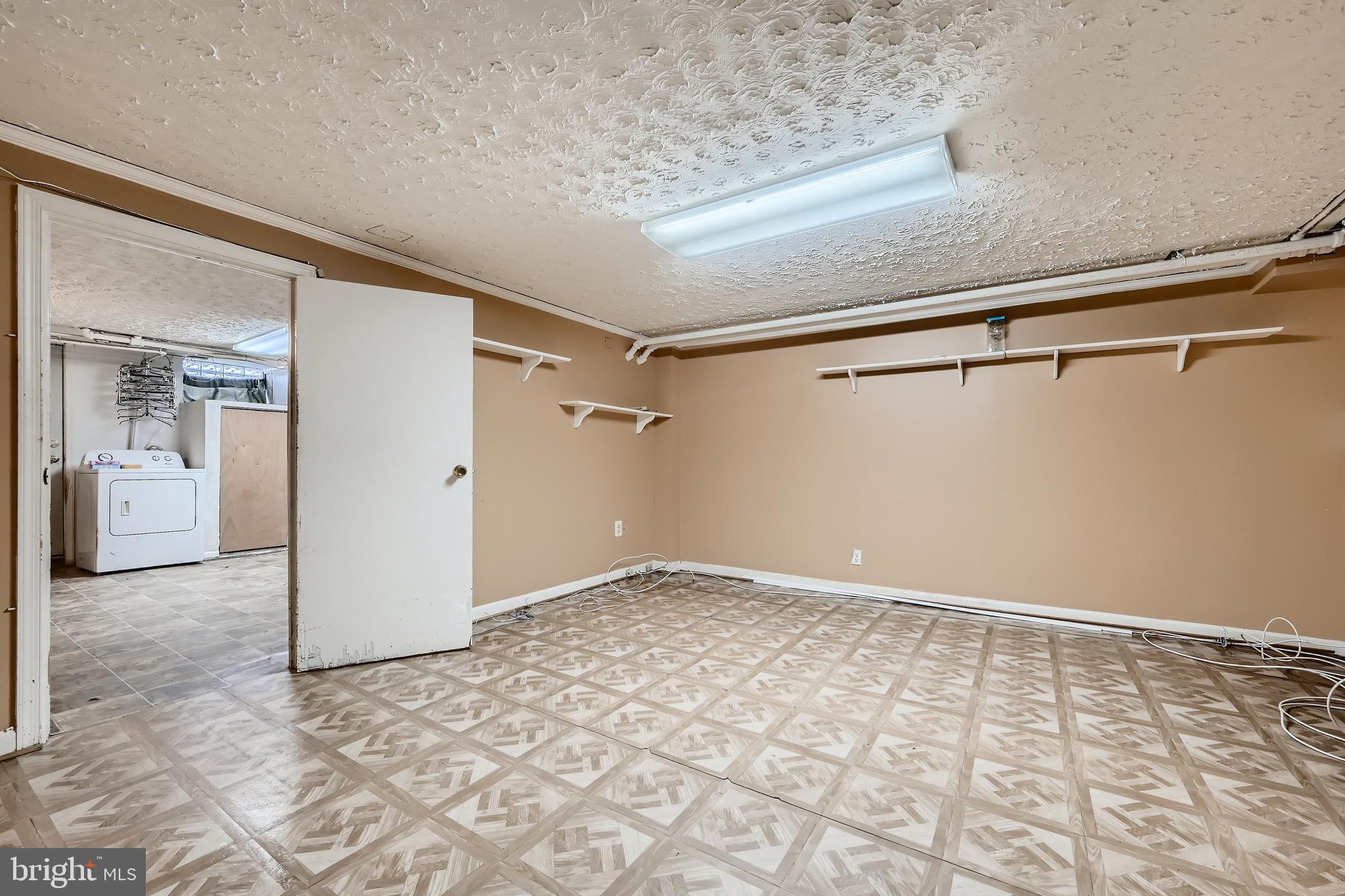 ROGNEL HEIGHTS - Residential