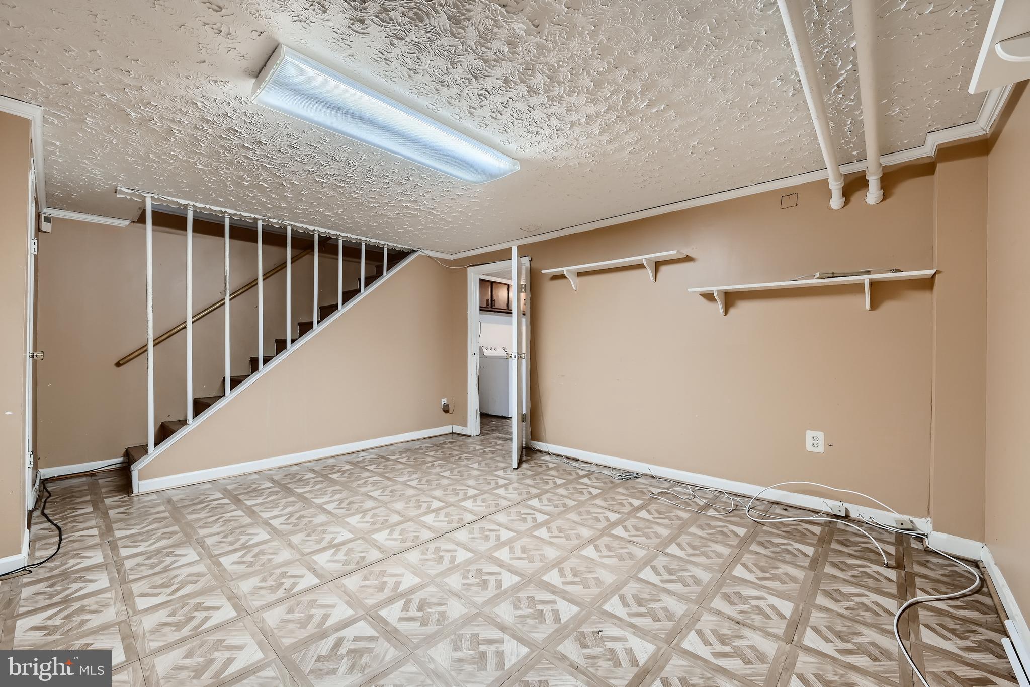 ROGNEL HEIGHTS - Residential