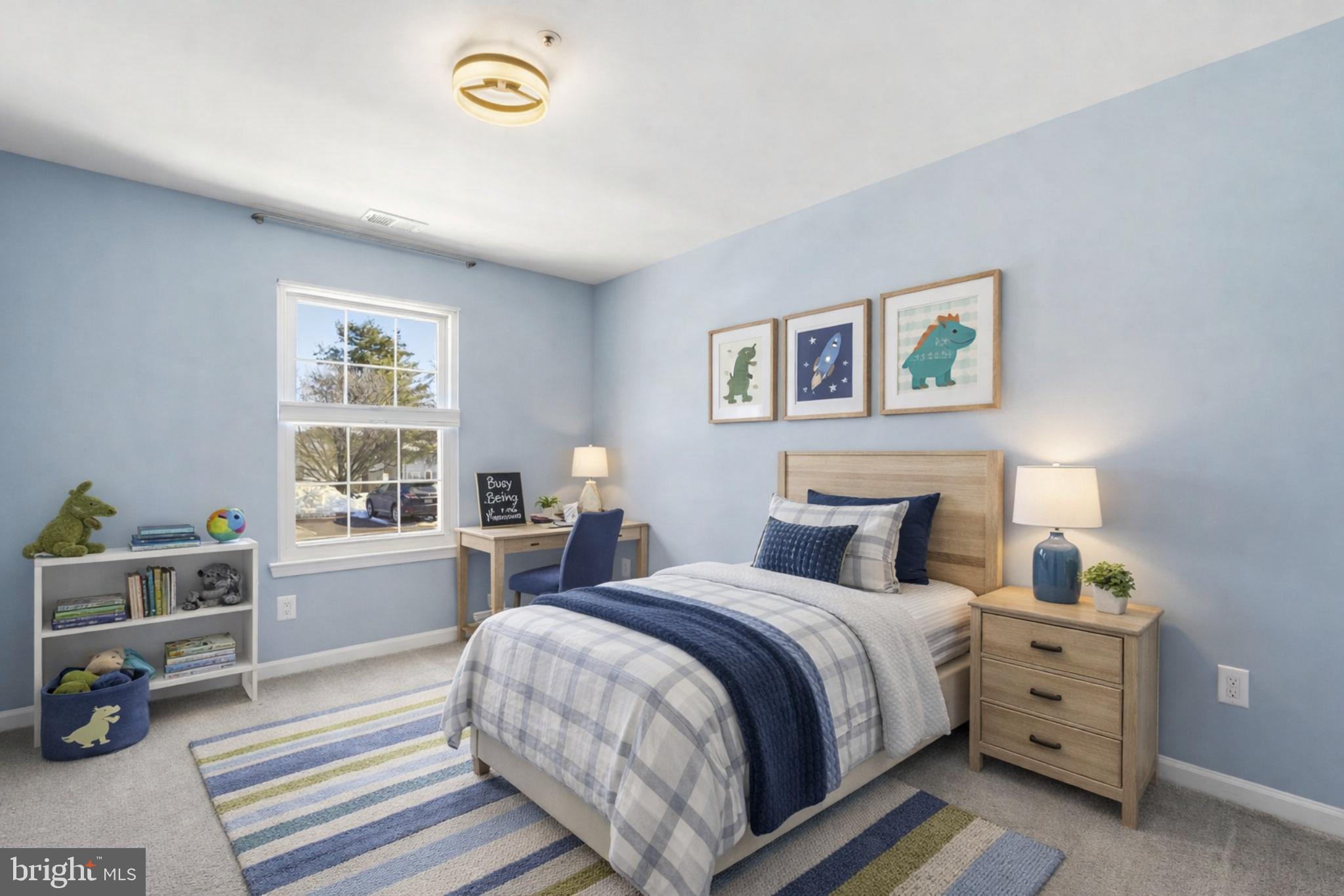 LEE LANDING COND - Residential