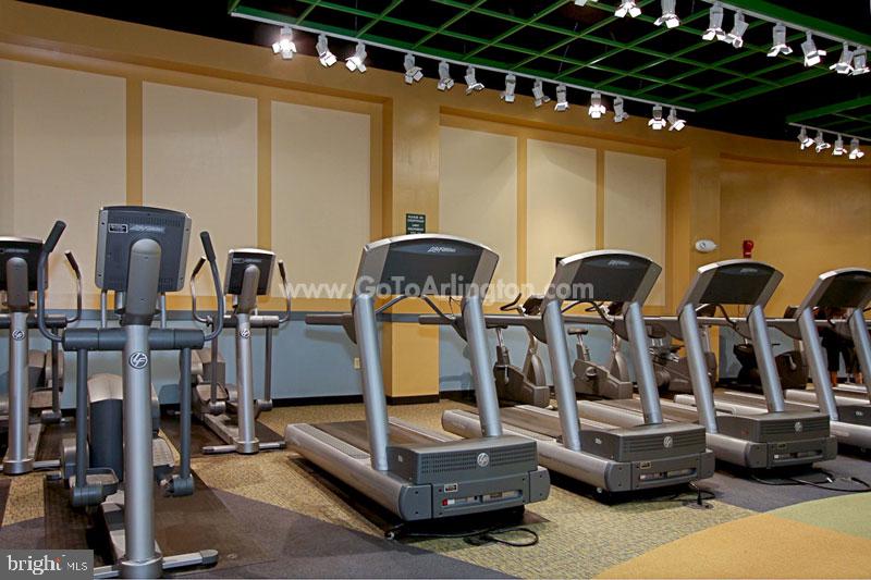 RIVER PLACE - Residential Lease