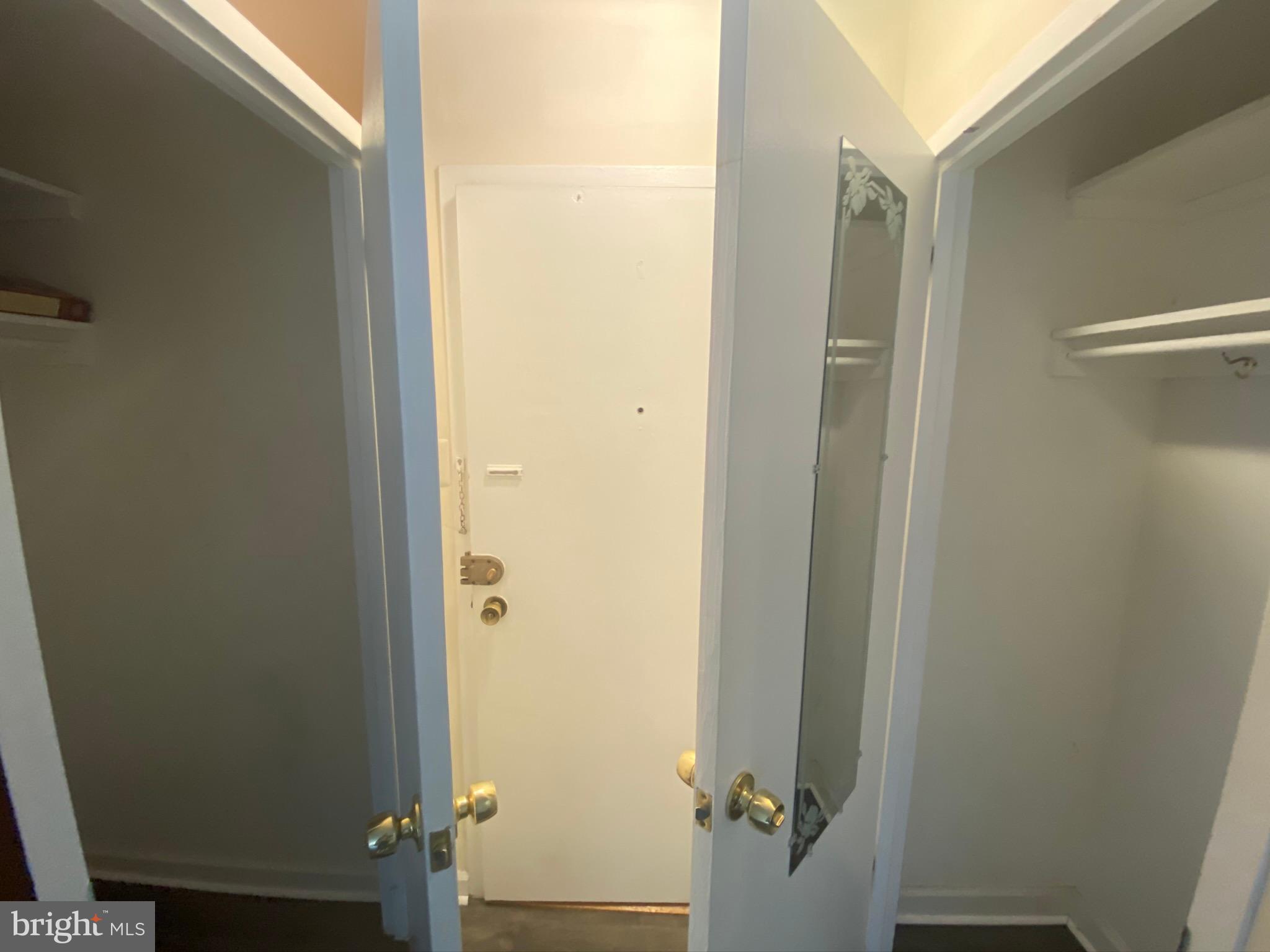 RIVER PLACE - Residential Lease