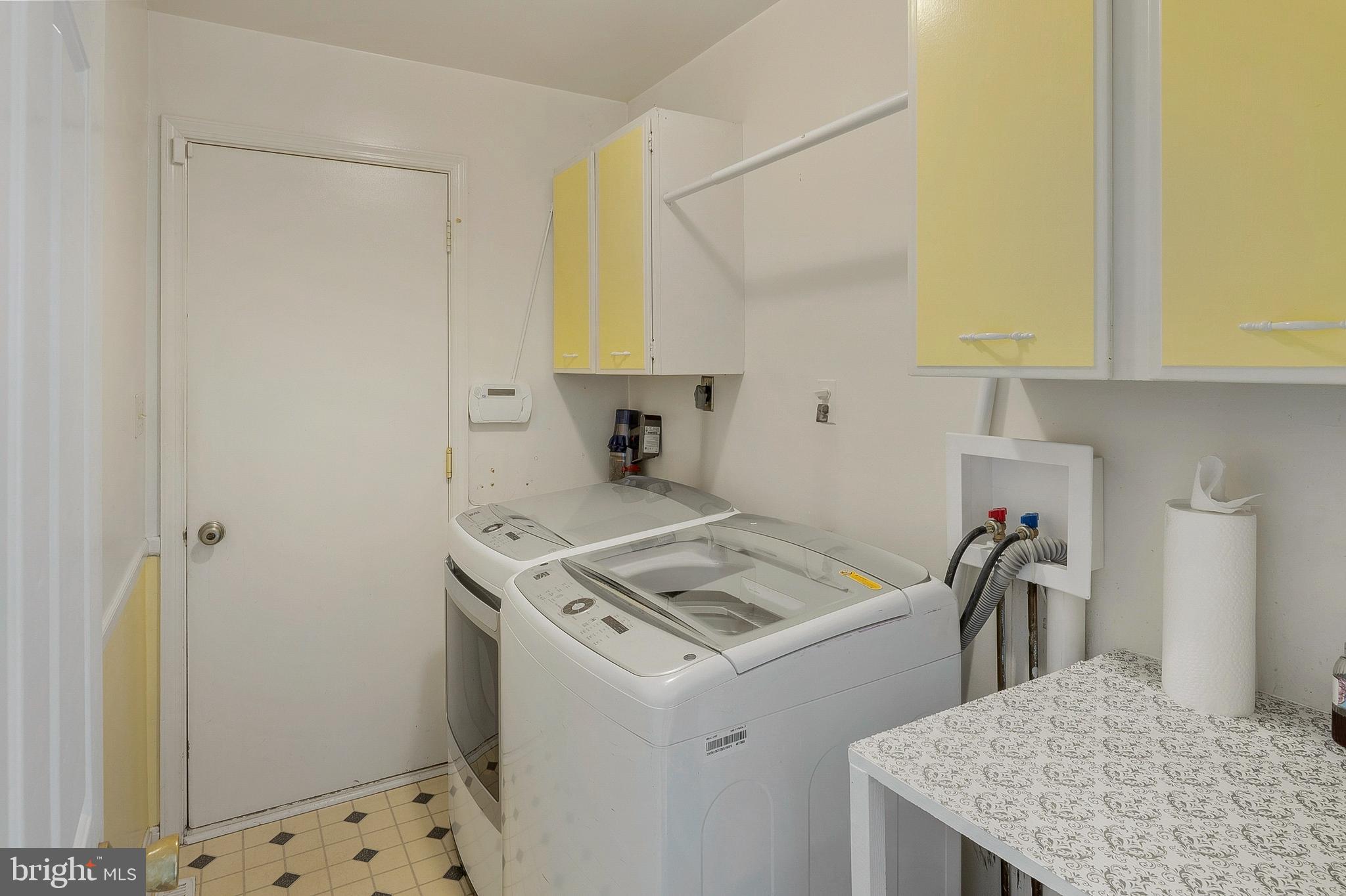 DORSEY HALL - Residential
