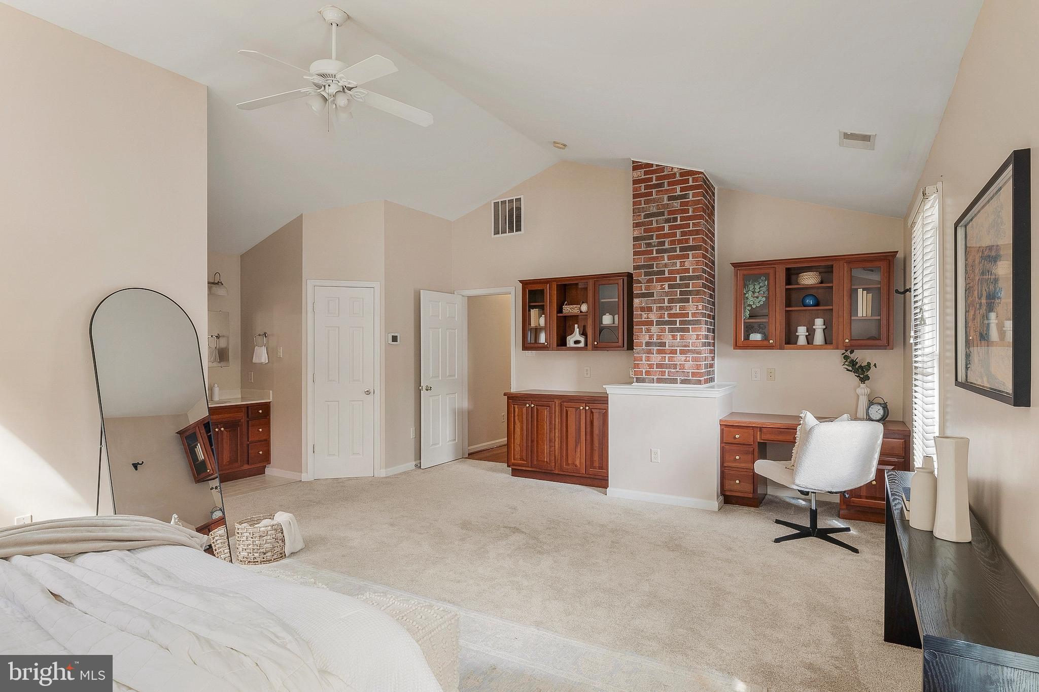 DORSEY HALL - Residential