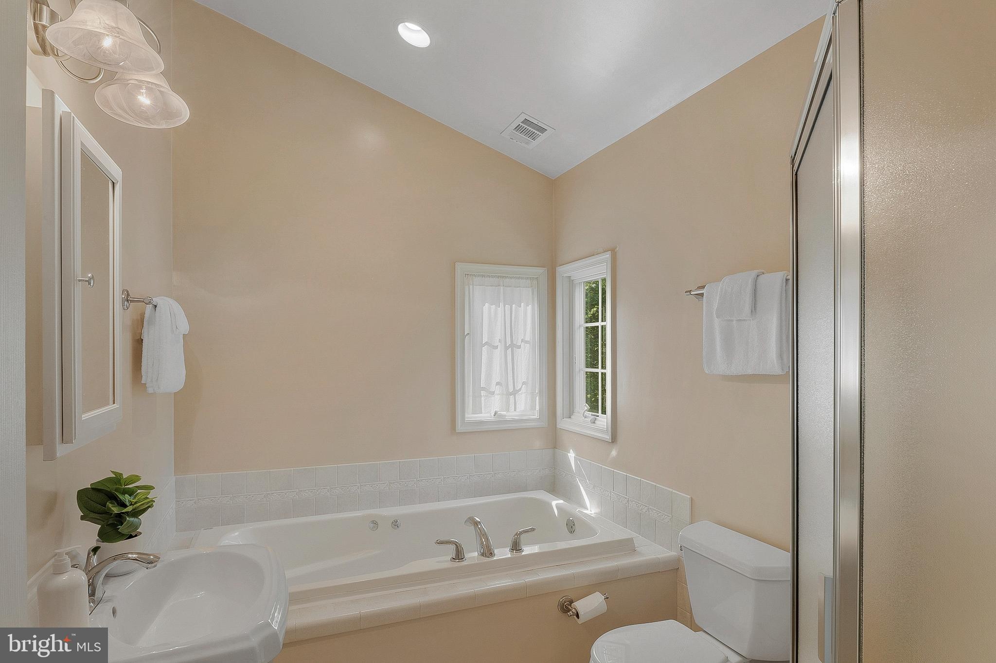 DORSEY HALL - Residential
