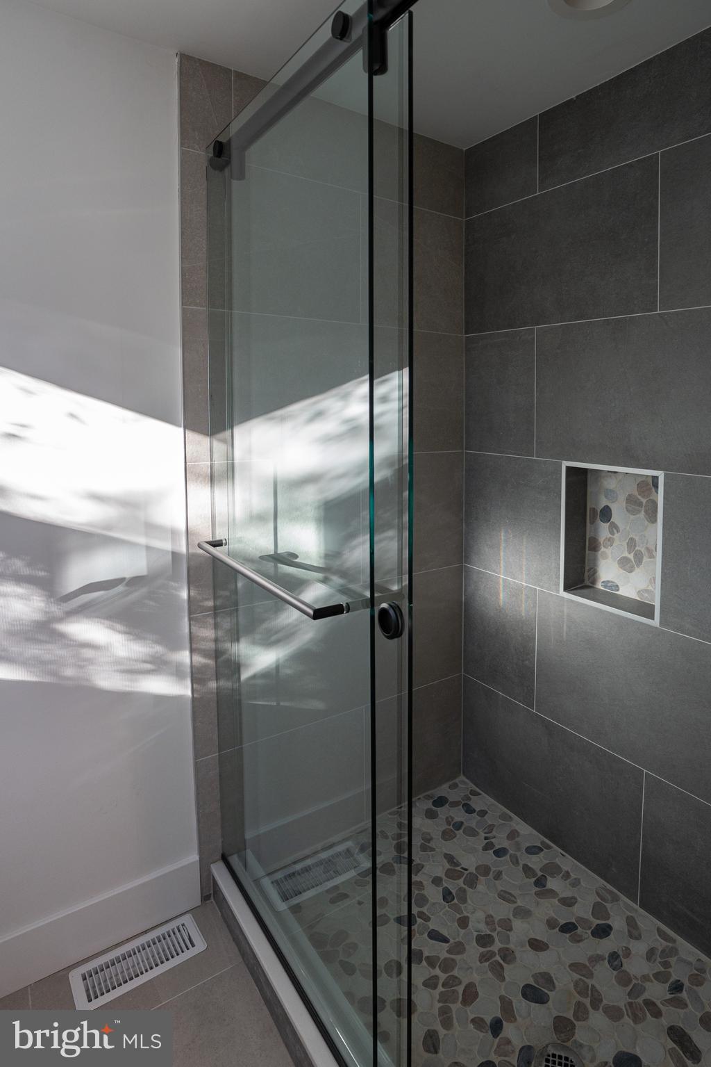 ARDMORE - Residential Lease