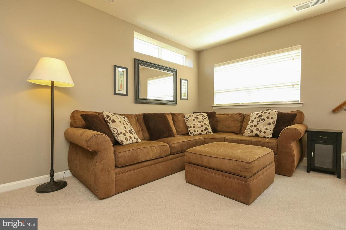 PEMBROOKE - Residential