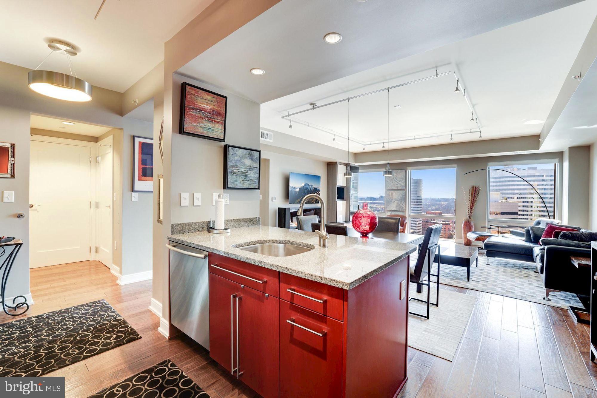 ROSSLYN - Residential