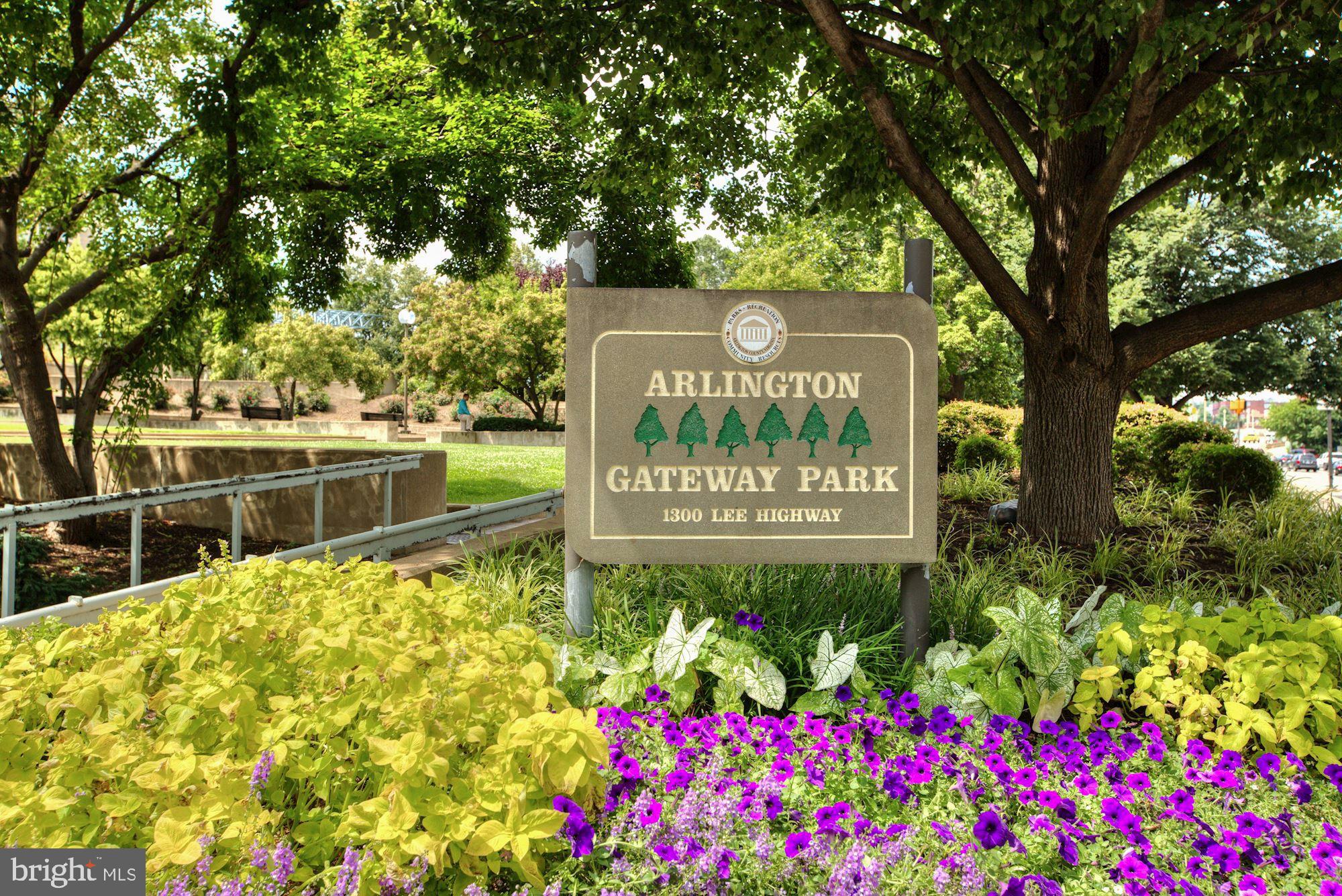 ROSSLYN - Residential