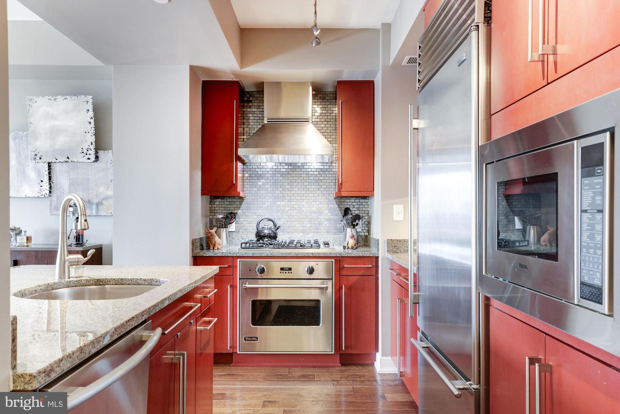 ROSSLYN - Residential