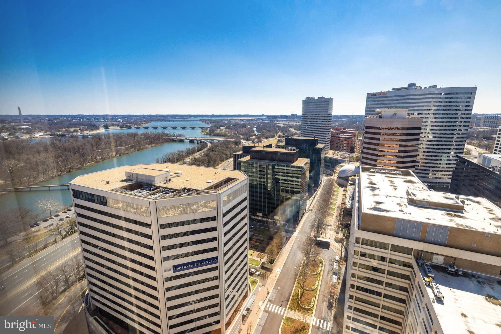 ROSSLYN - Residential