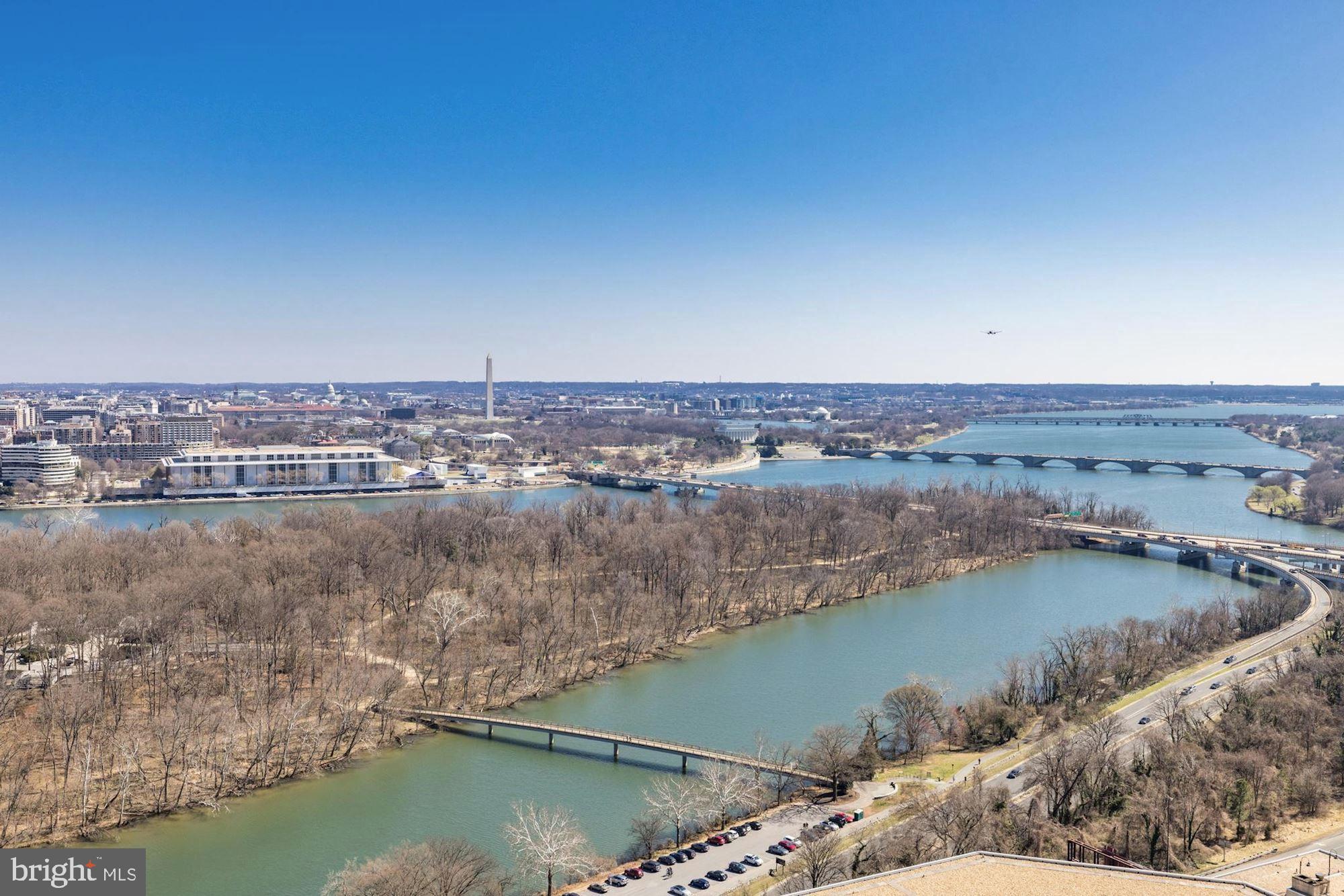 ROSSLYN - Residential