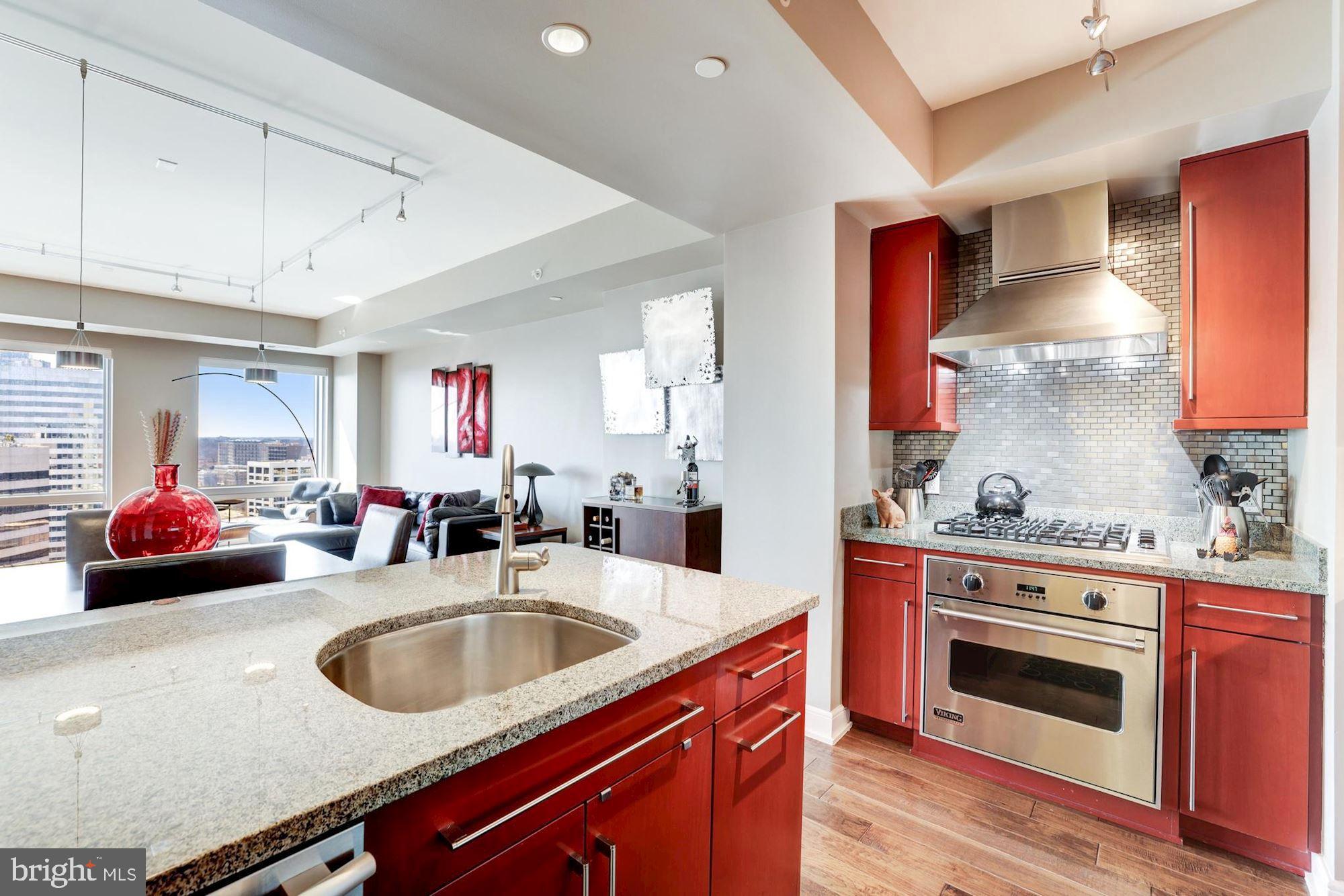 ROSSLYN - Residential