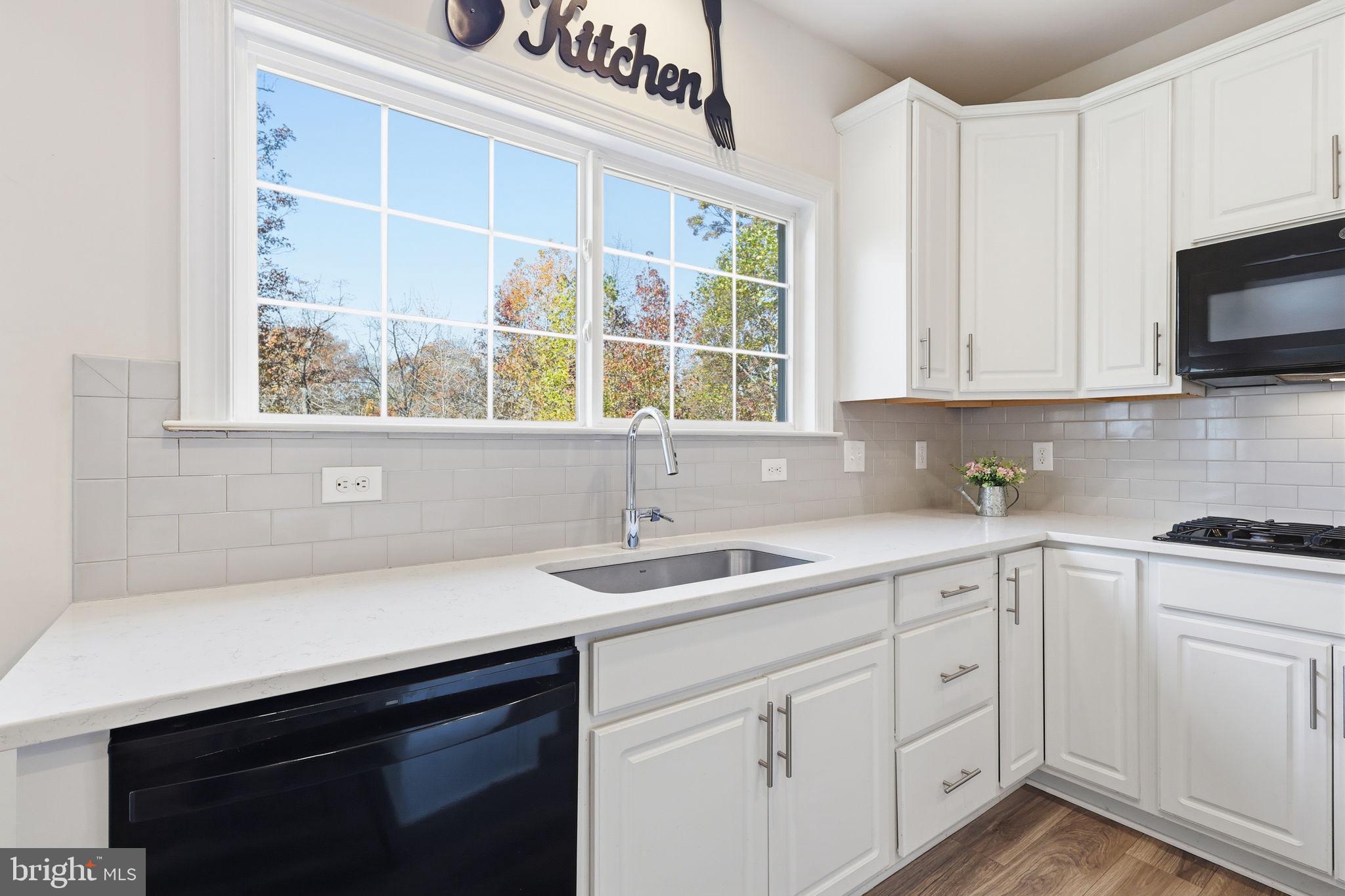 LEELAND STATION - Residential