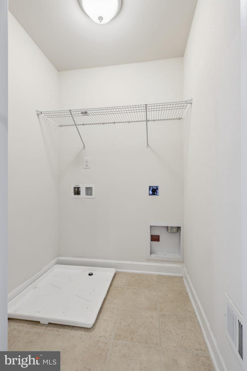 LEELAND STATION - Residential