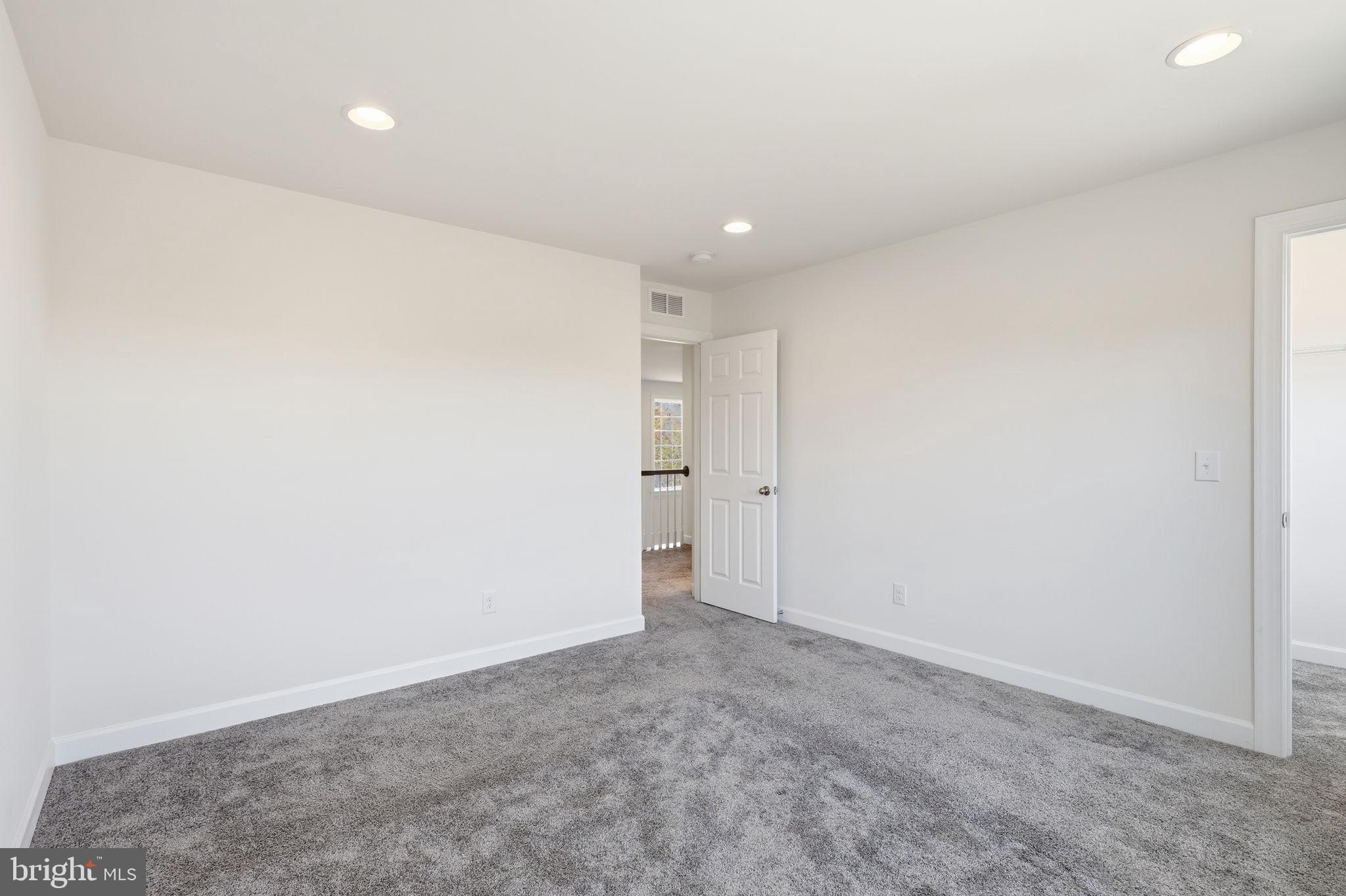 LEELAND STATION - Residential