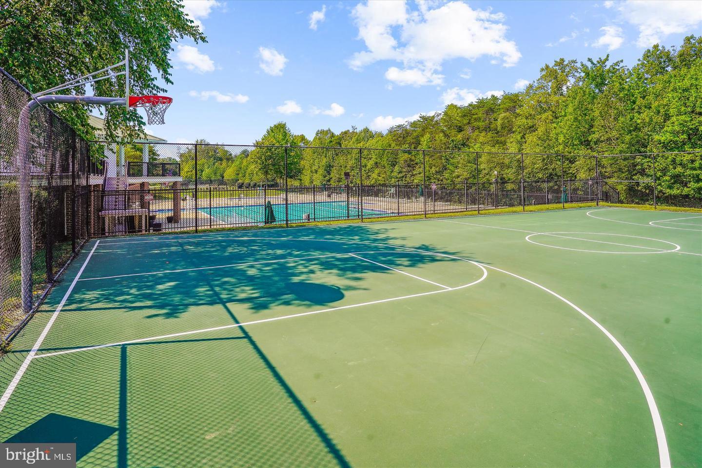 LEELAND STATION - Residential