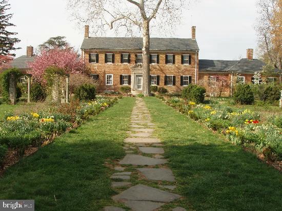 LEELAND STATION - Residential