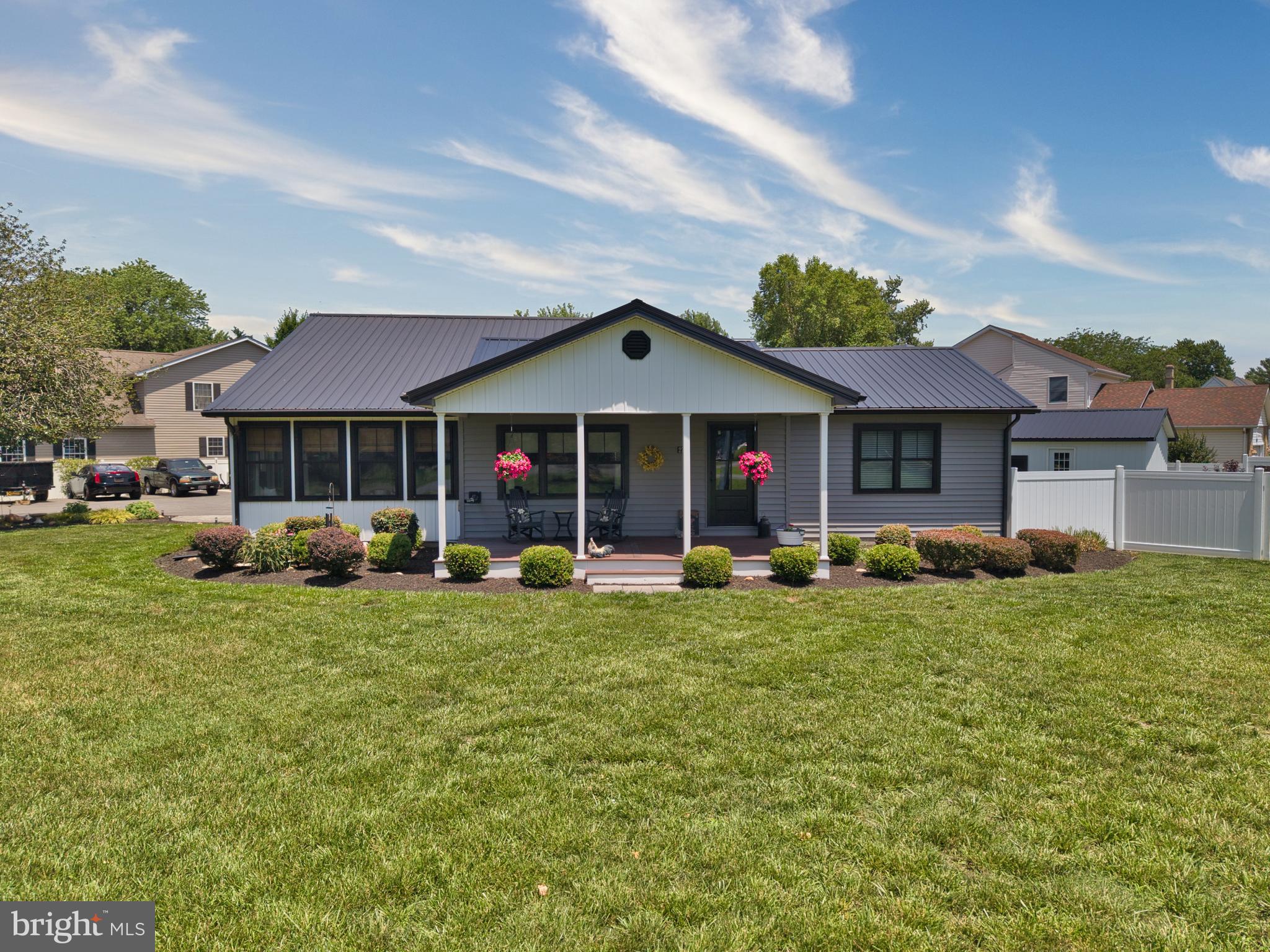 2702 HARRINGTON ROAD
