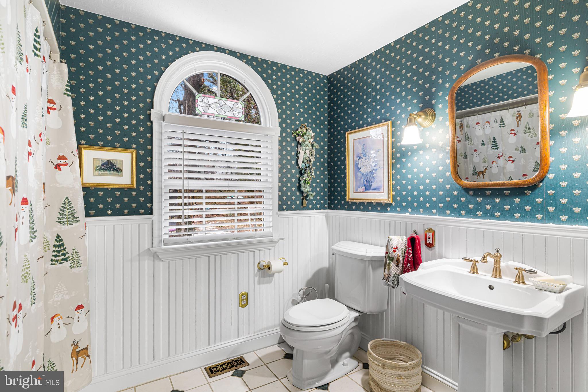 HICKORY HILL - Residential