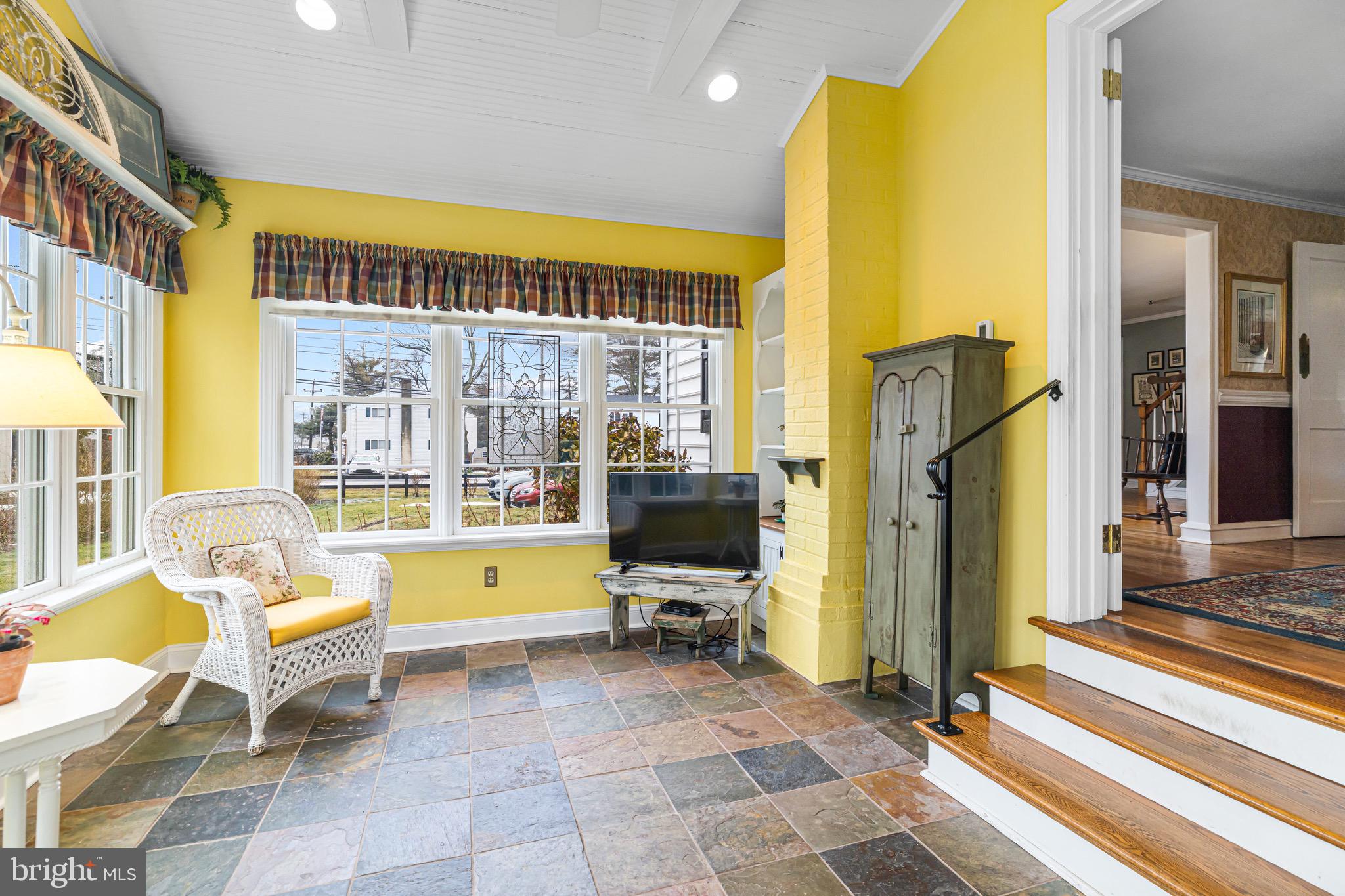 HICKORY HILL - Residential