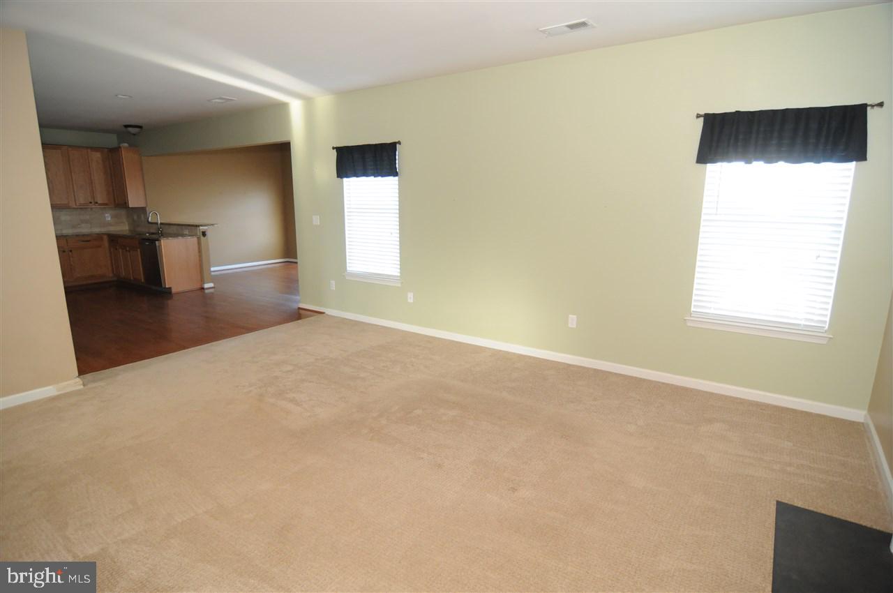 RUSSETT FARMS - Residential