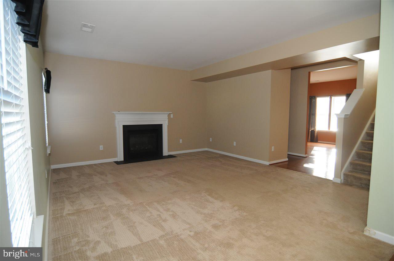 RUSSETT FARMS - Residential