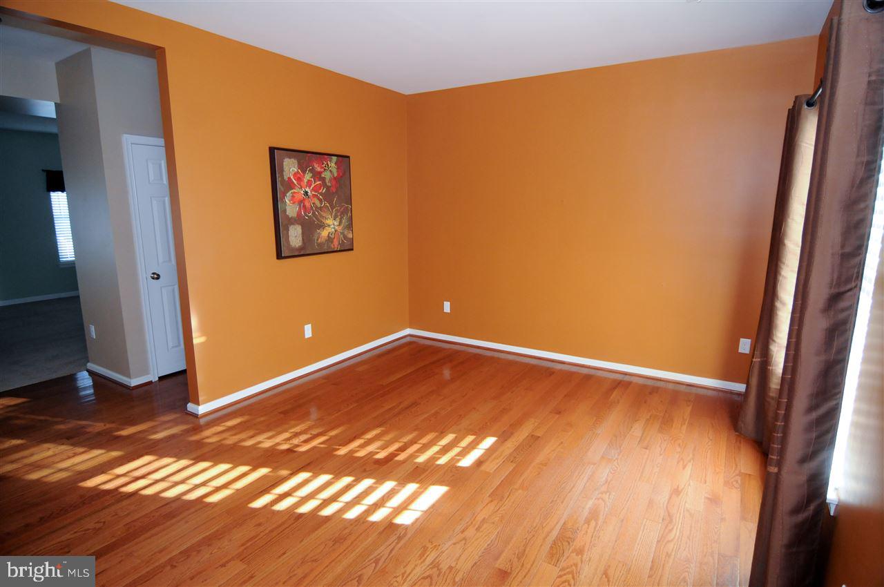 RUSSETT FARMS - Residential
