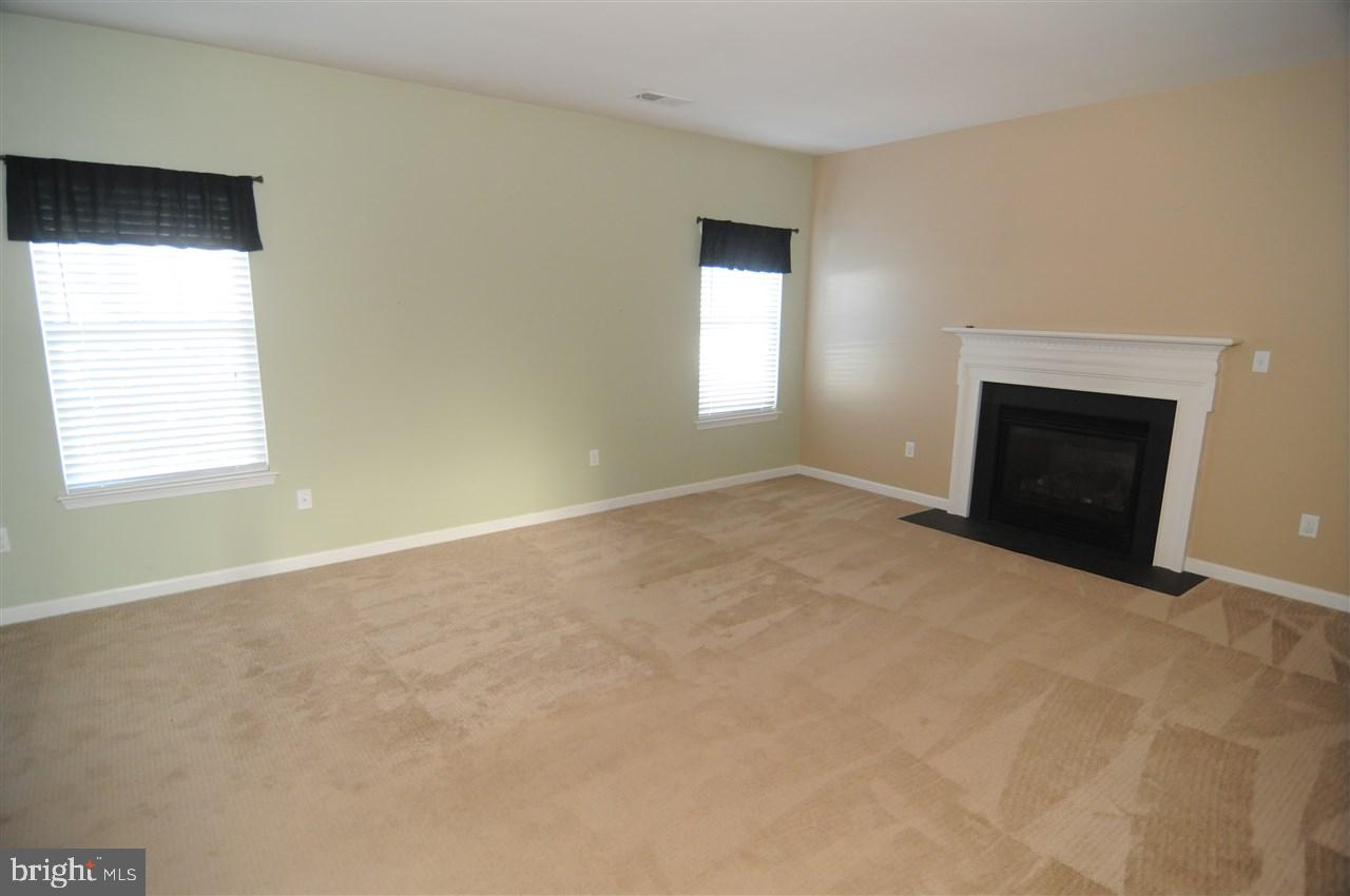 RUSSETT FARMS - Residential
