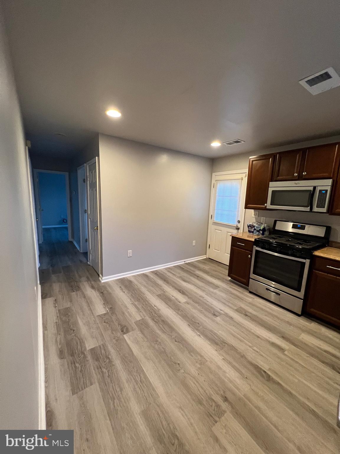 HAYWOOD HEIGHTS - Residential Lease