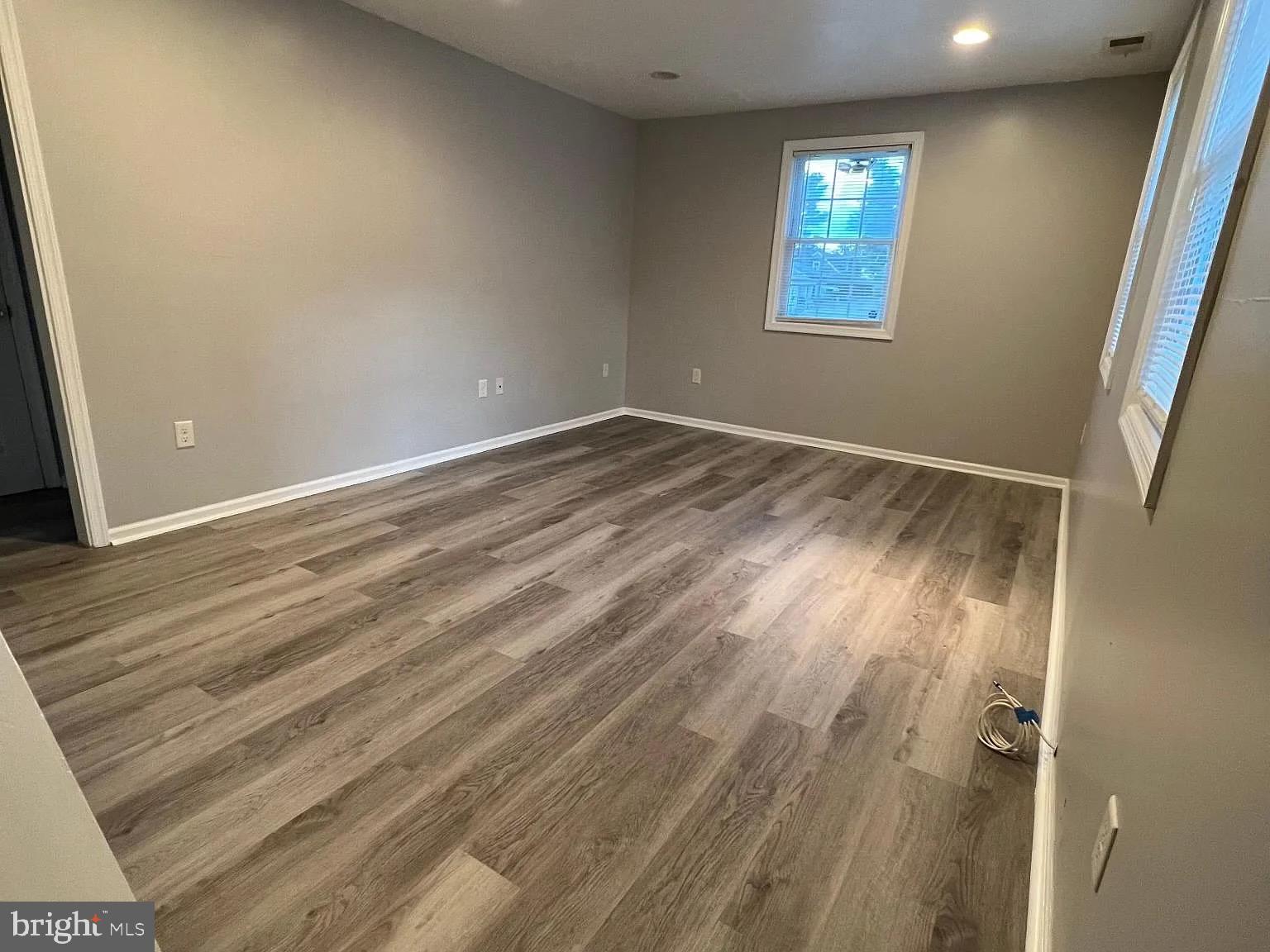 HAYWOOD HEIGHTS - Residential Lease