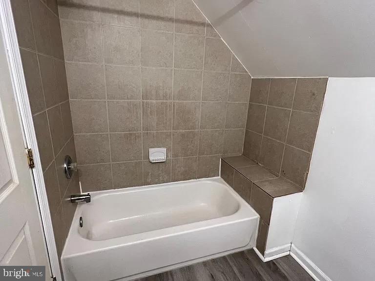 HAYWOOD HEIGHTS - Residential Lease