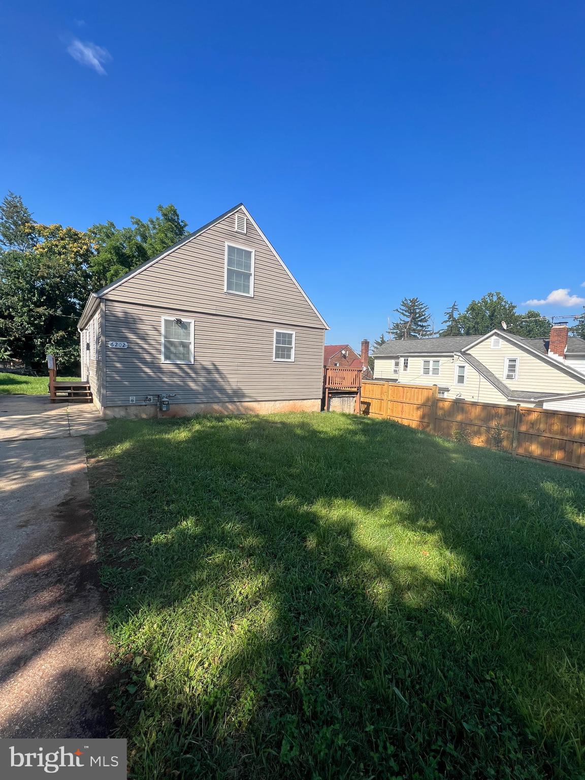 HAYWOOD HEIGHTS - Residential Lease