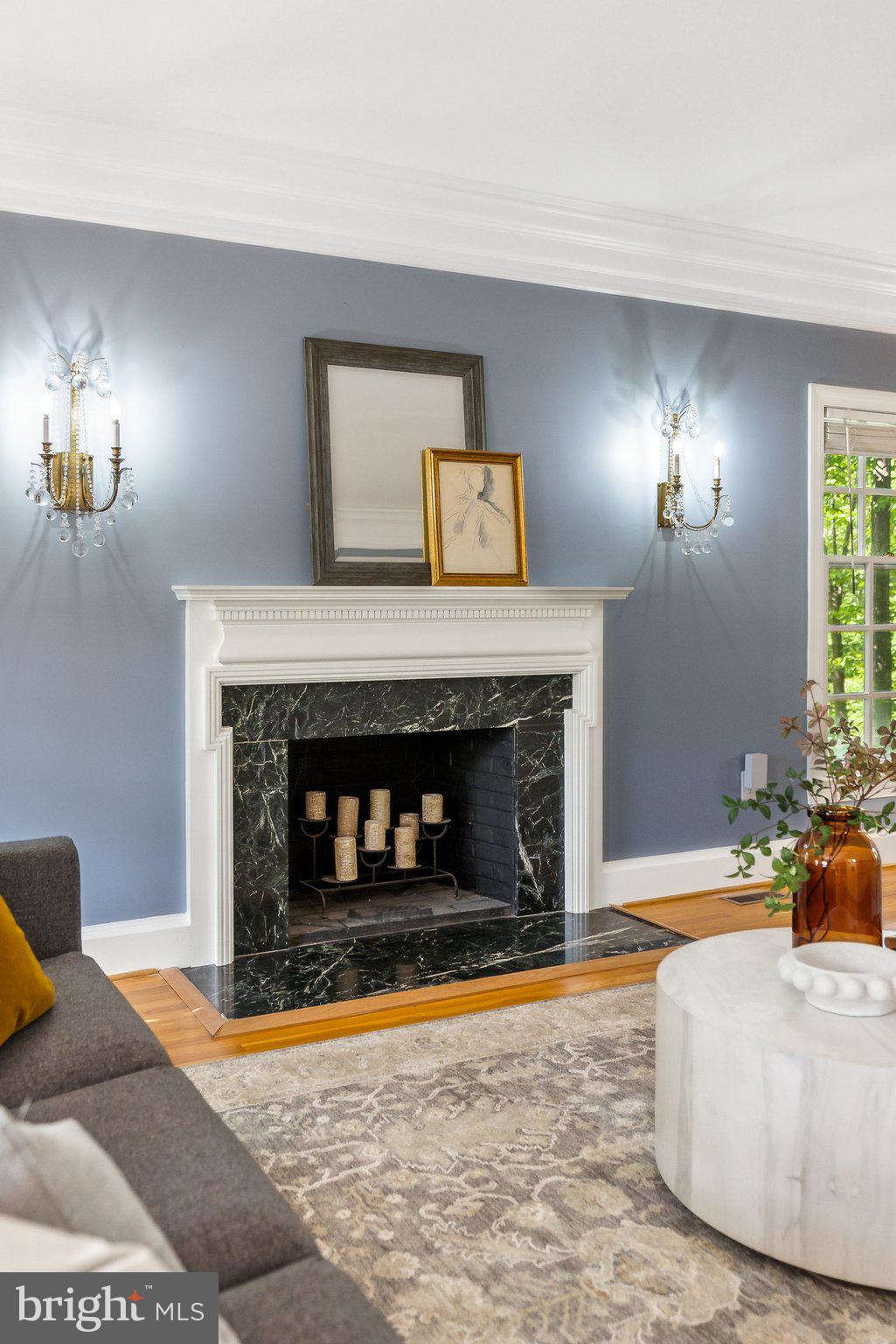 ASHLEY - Residential