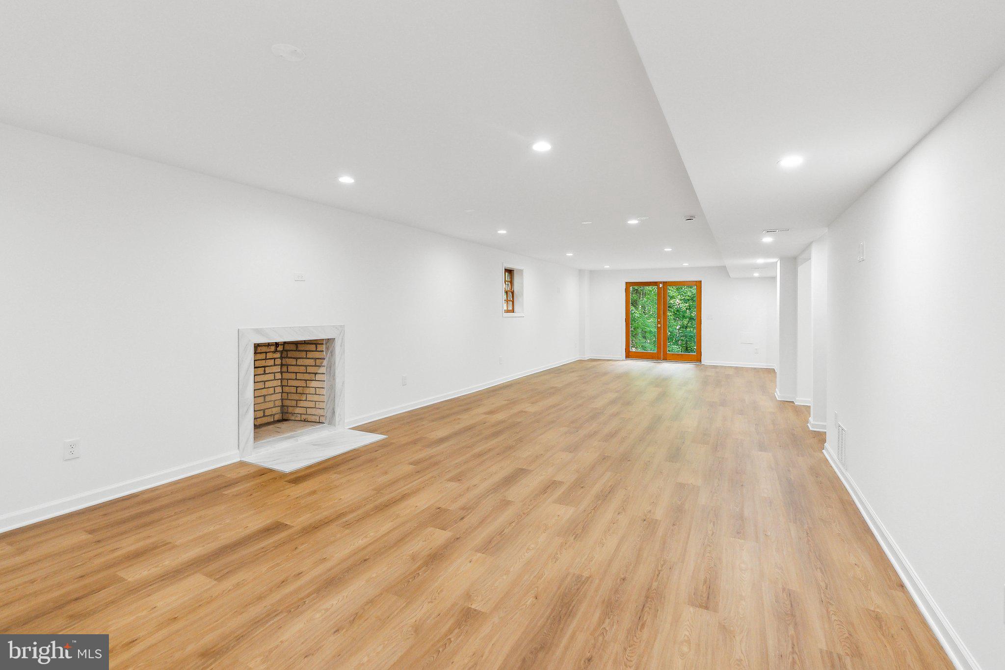 ASHLEY - Residential