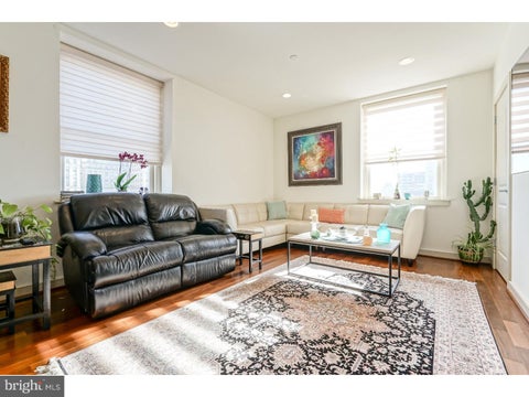 Condo For Rent - 111 S 15th Street #P101<br/> PHILADELPHIA, PA 19102
