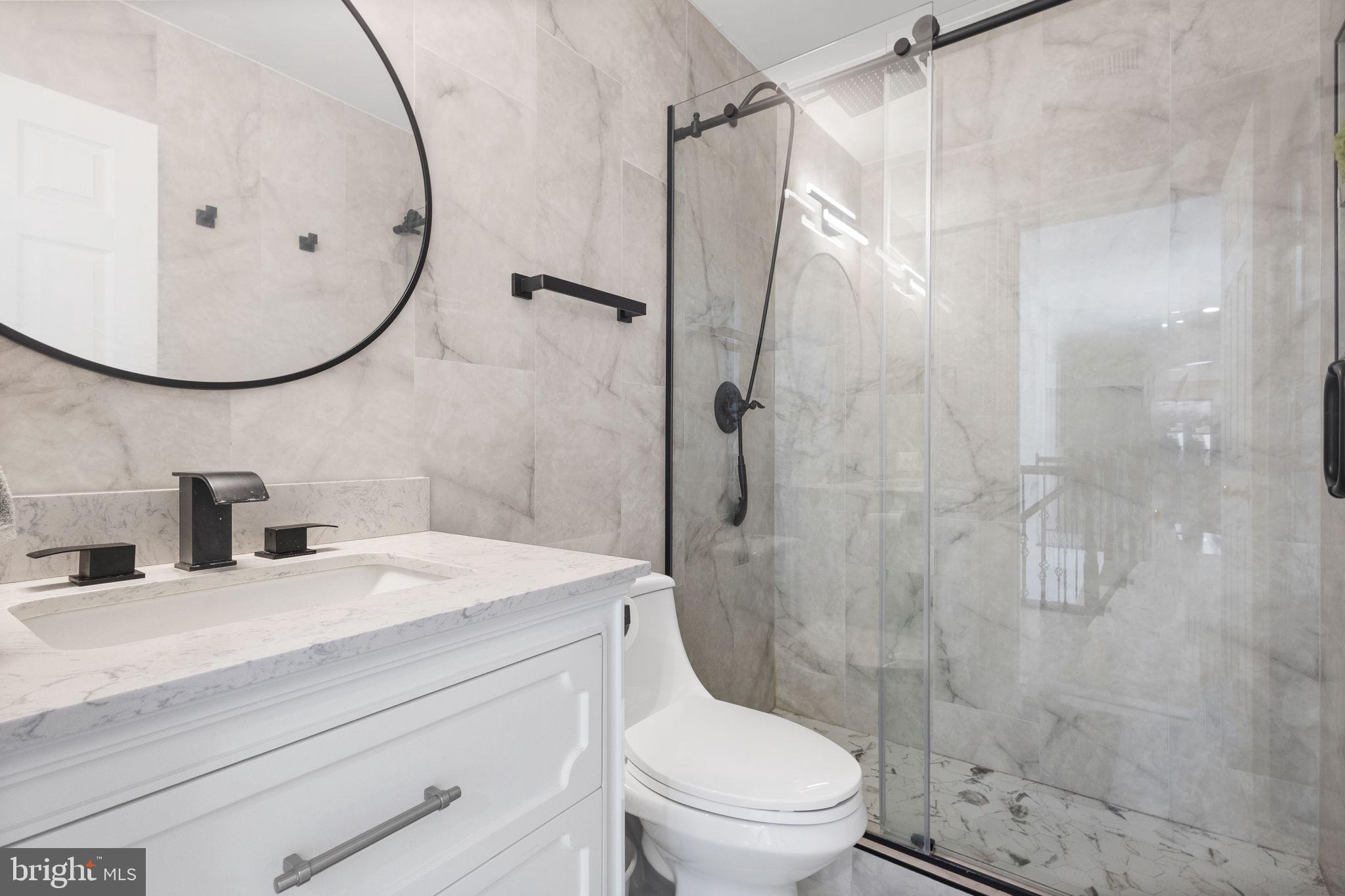 FOREST MANOR - Residential