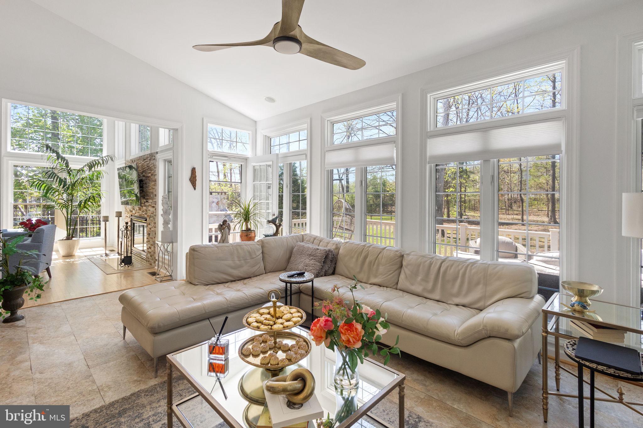 FOREST MANOR - Residential