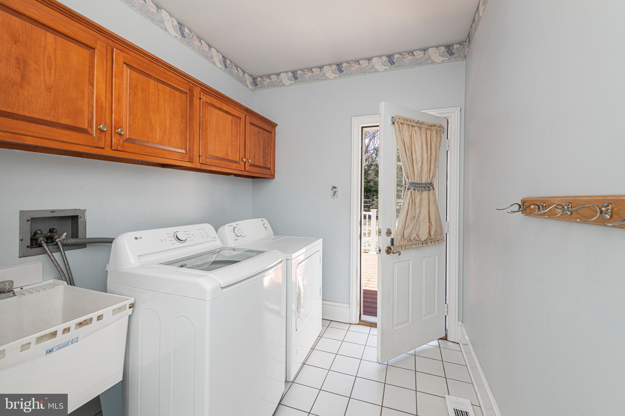 TARLETON ESTATES - Residential