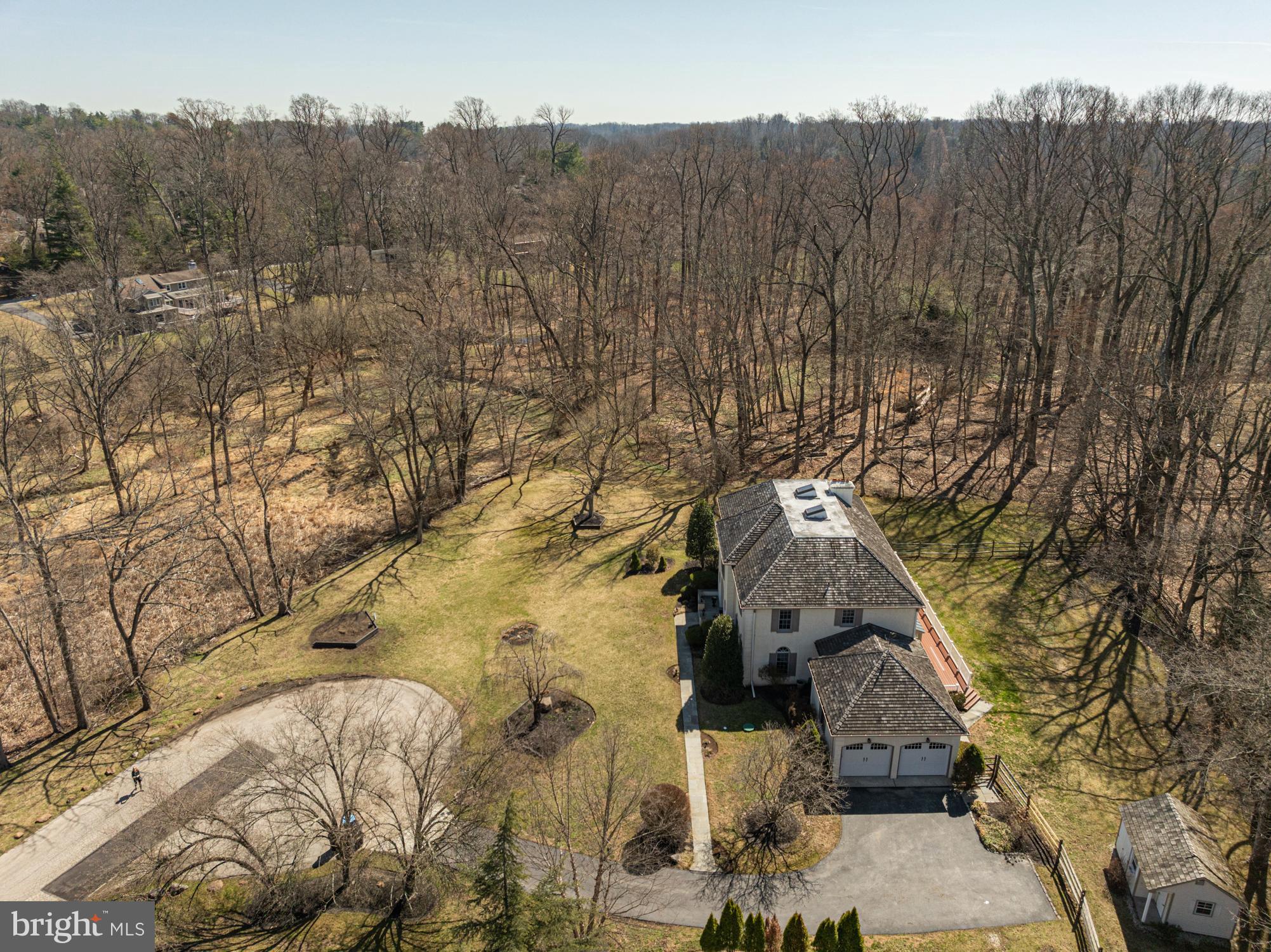 TARLETON ESTATES - Residential