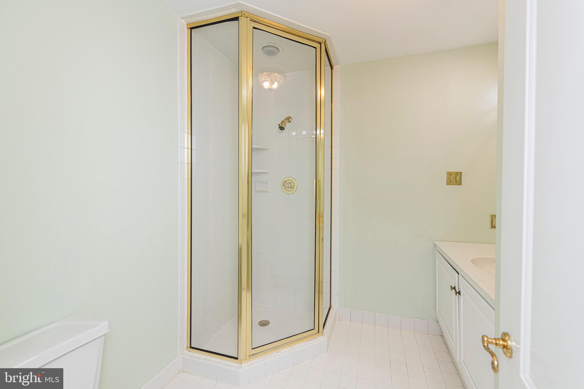 TARLETON ESTATES - Residential