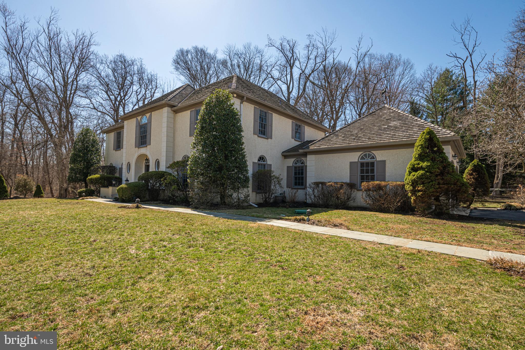 516 SUGARTOWN ROAD