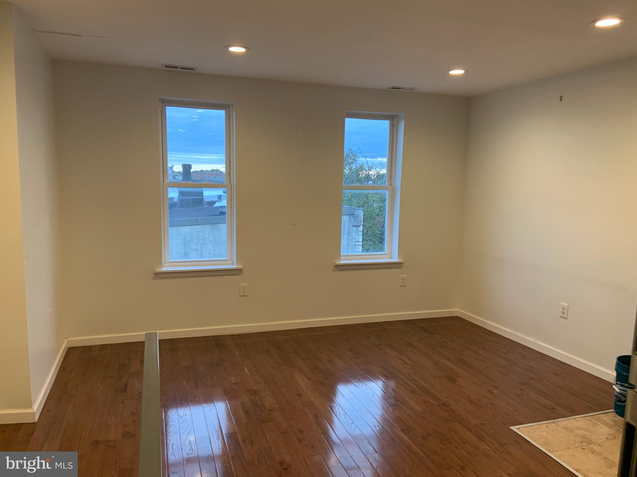 PHILADELPHIA (SOUTH) - Residential Lease