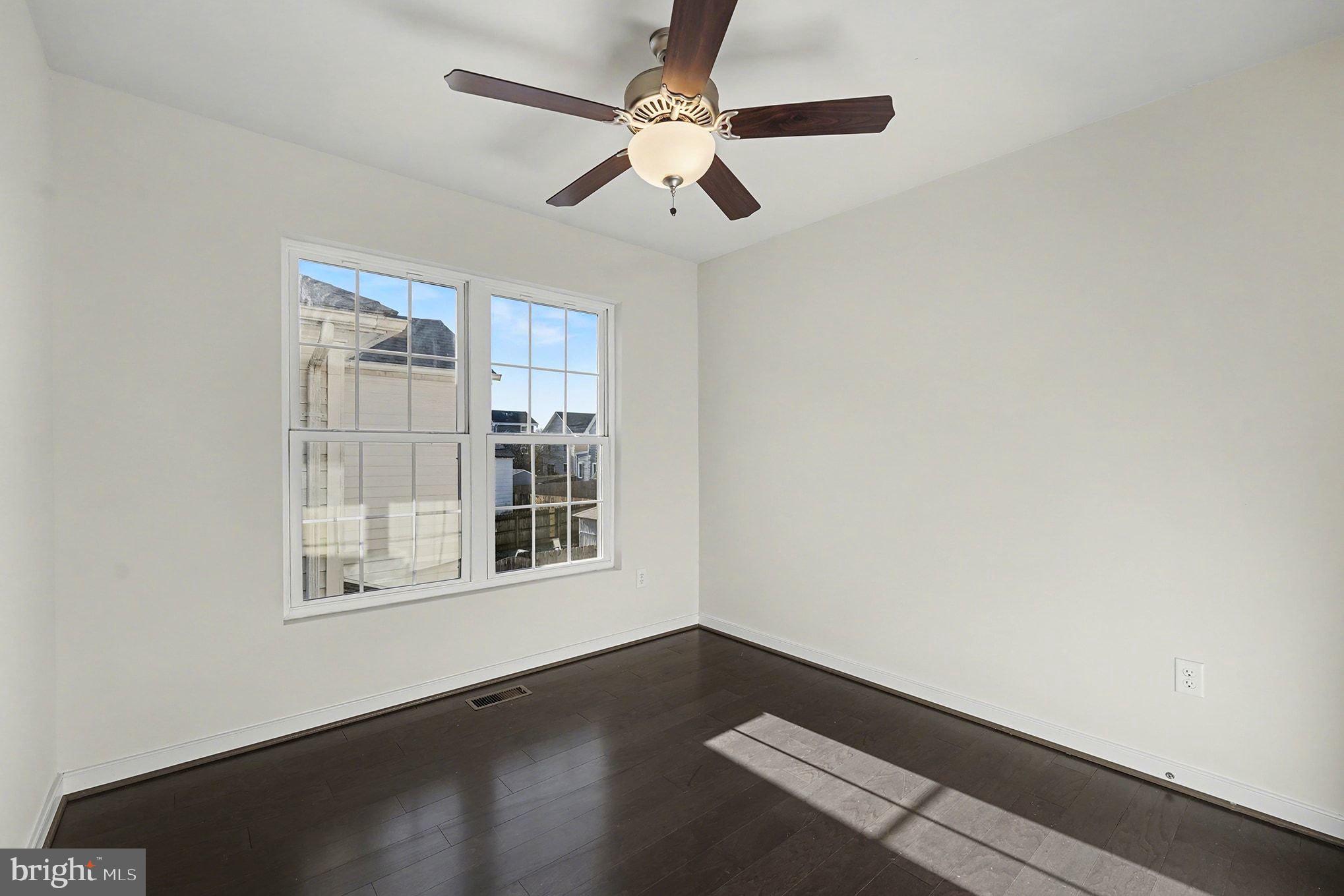 DOWNTOWN FREDERICKSBURG - Residential