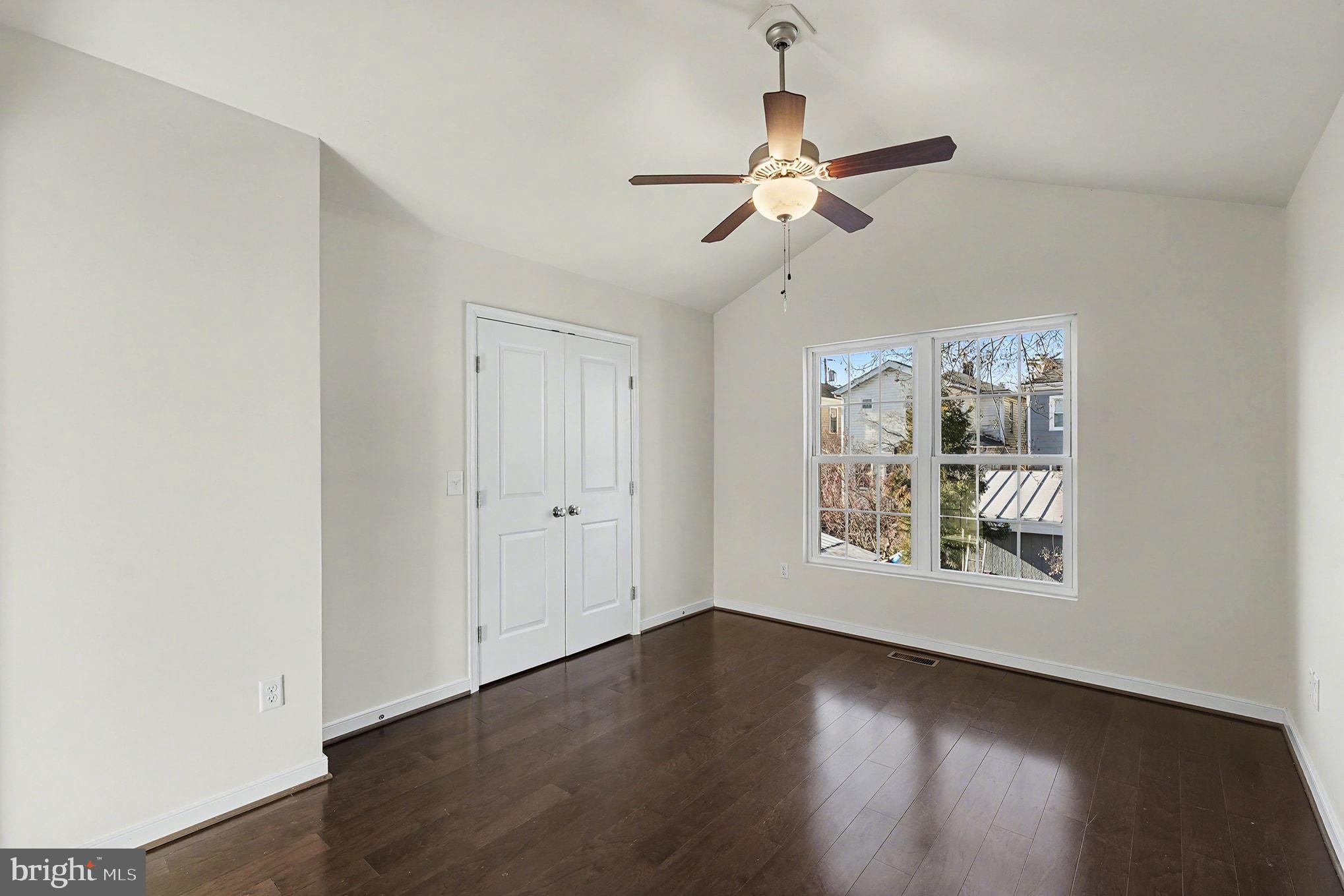 DOWNTOWN FREDERICKSBURG - Residential