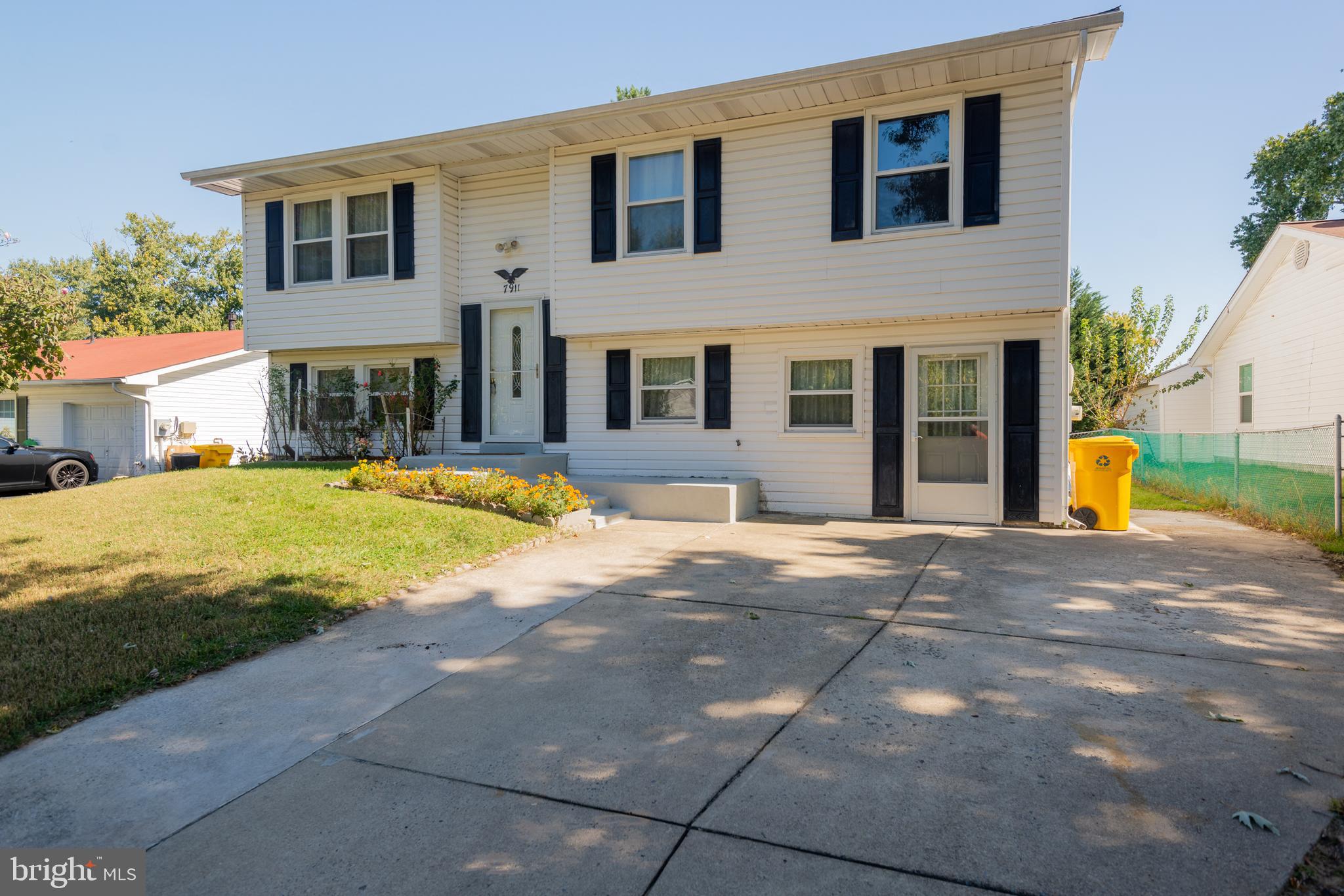 THE PROVINCES - Residential