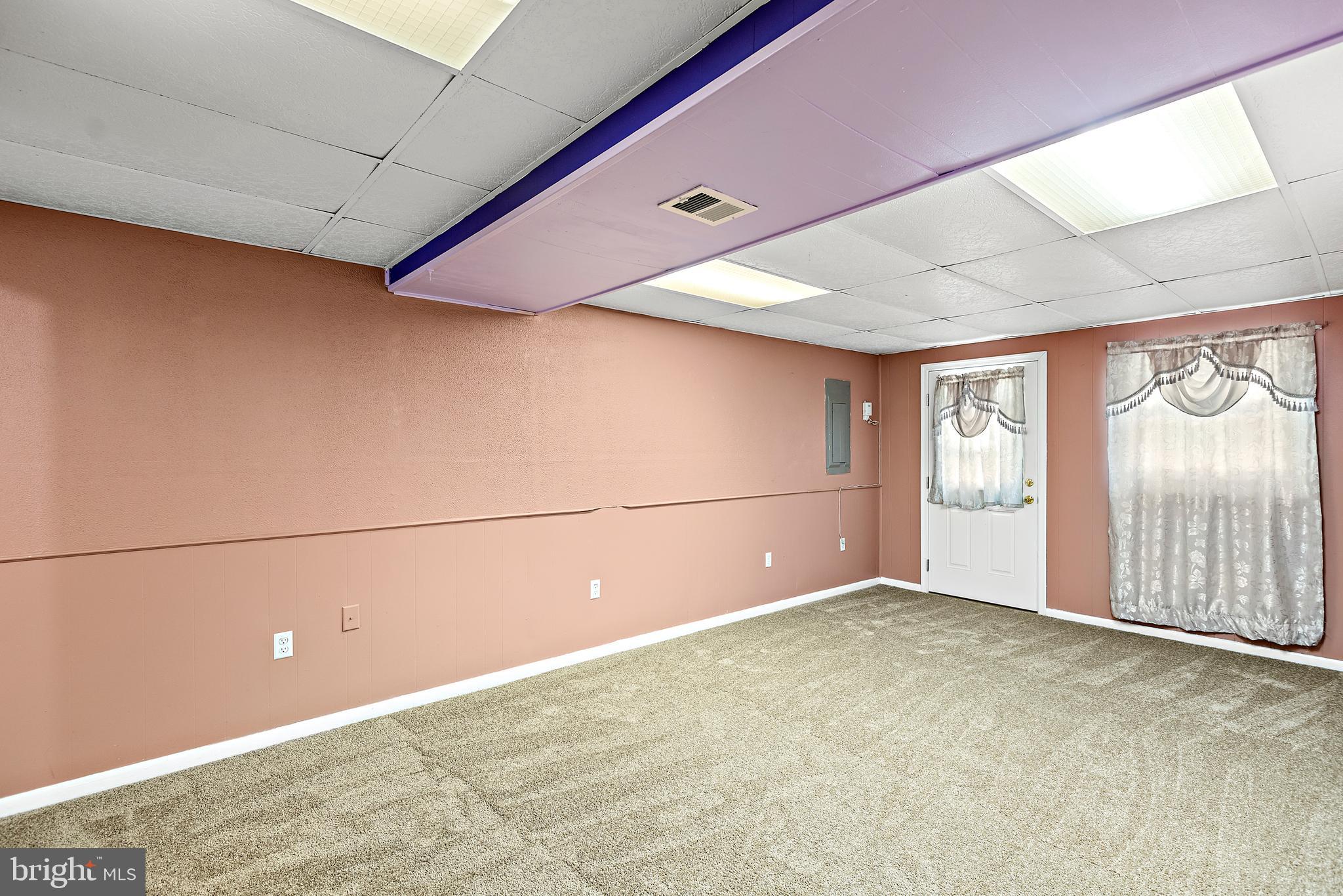 THE PROVINCES - Residential