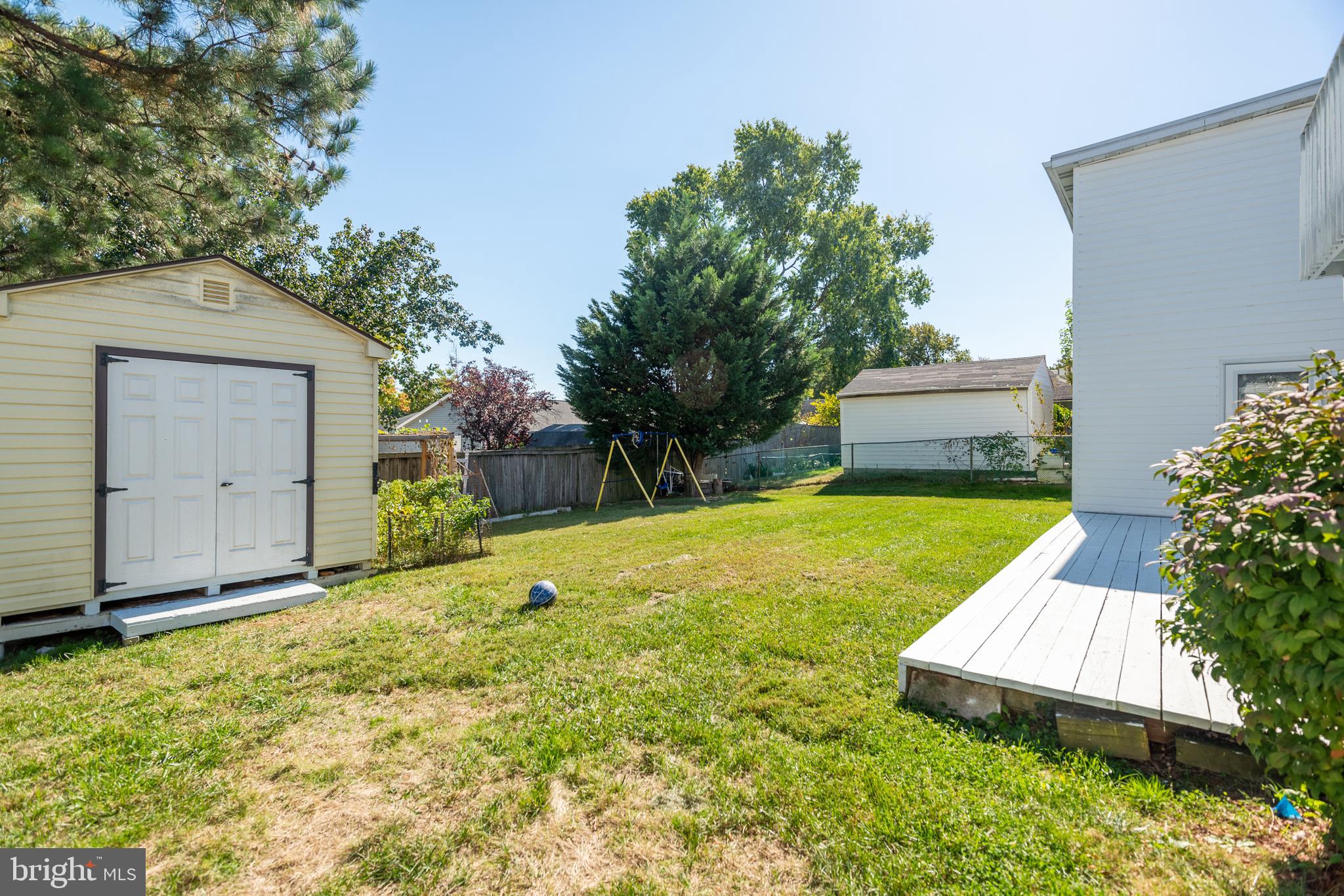 THE PROVINCES - Residential