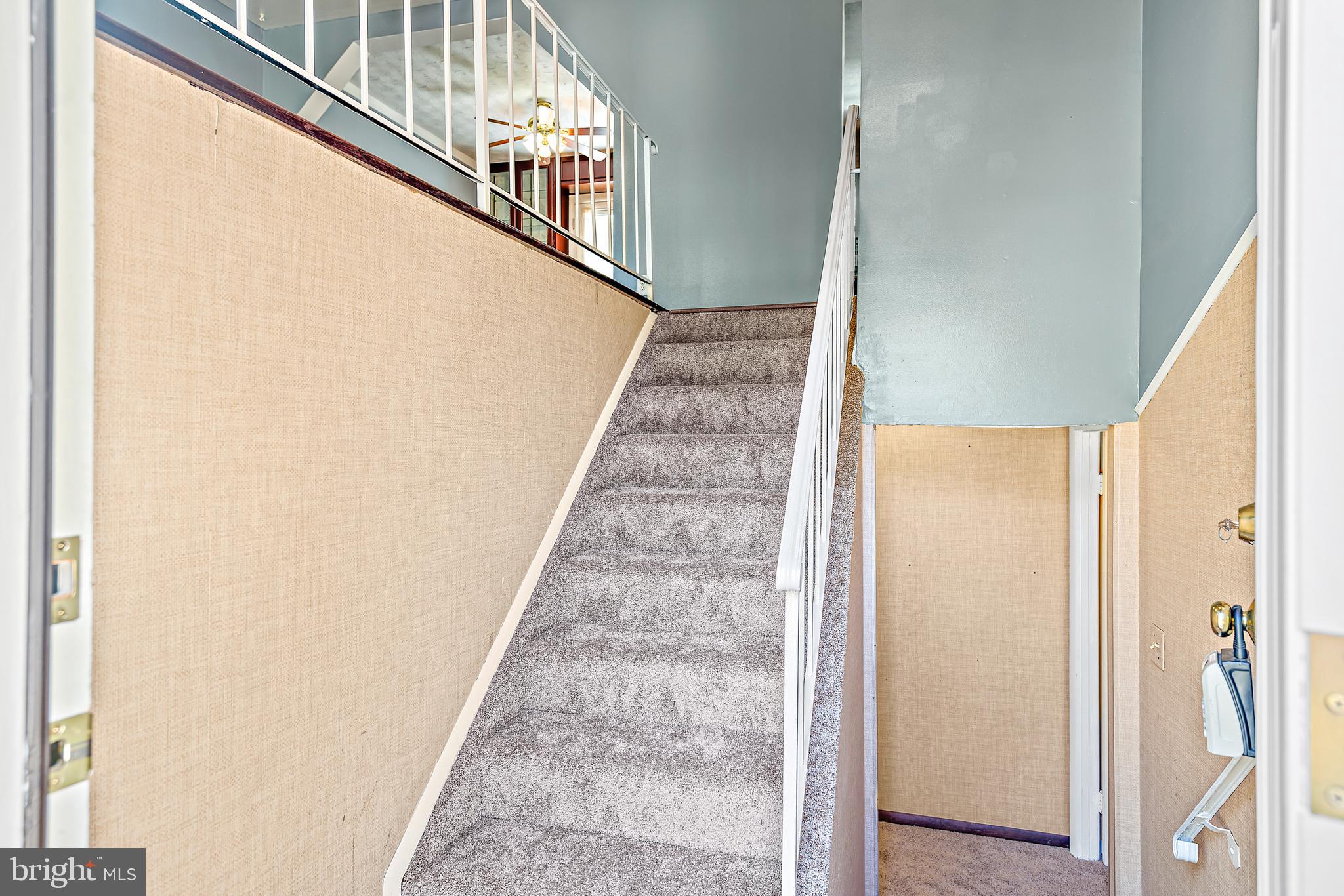 THE PROVINCES - Residential